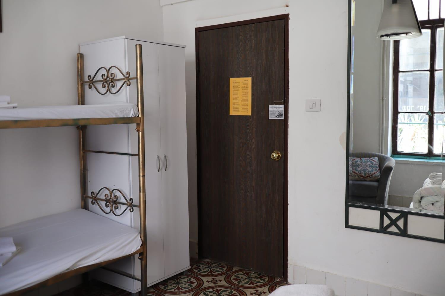 Ron Hotel