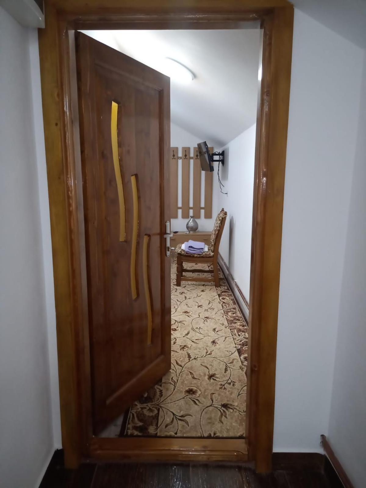 Photo 42