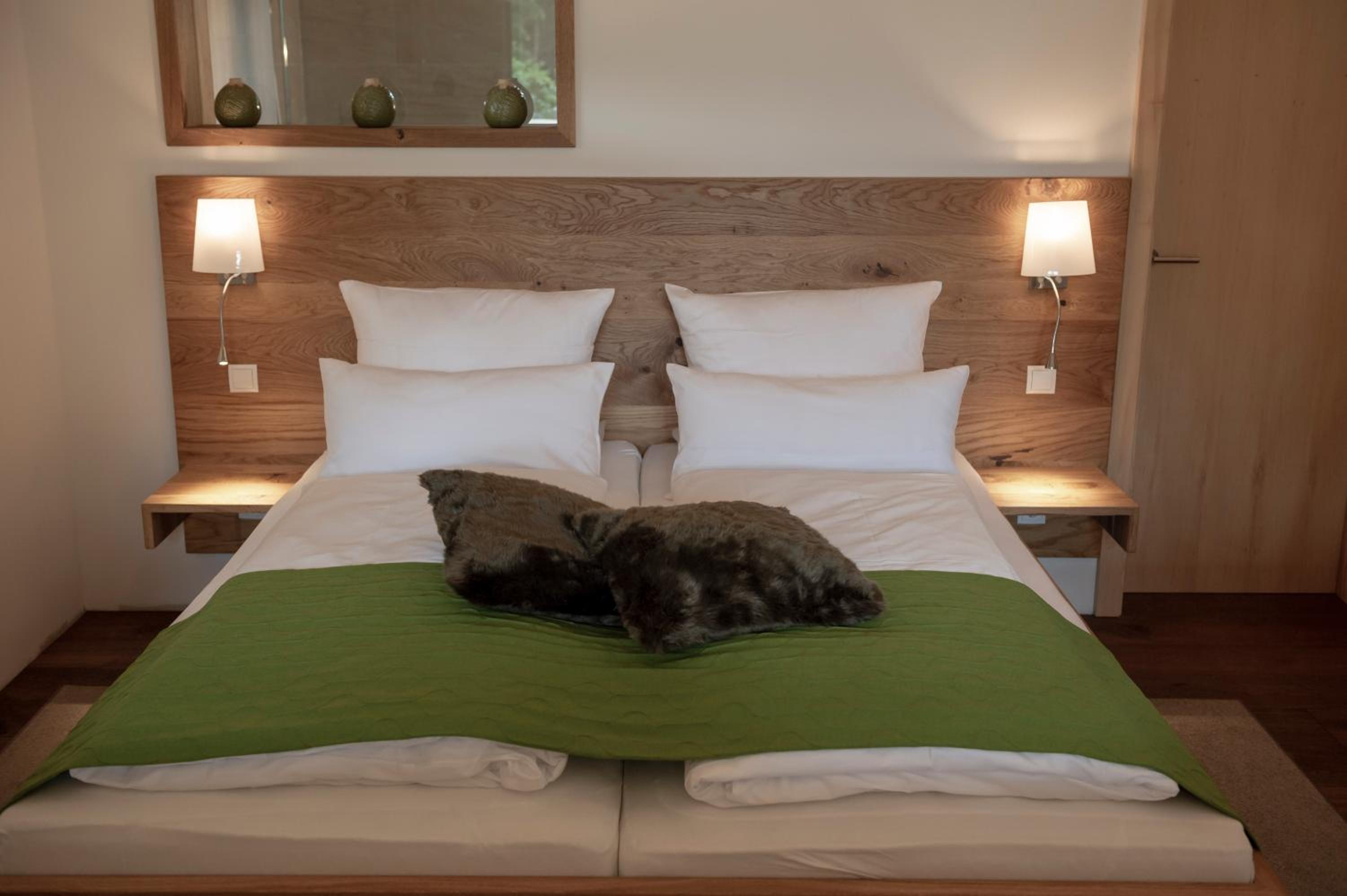 Forstgut - Premium Waldchalets und Lodge Suiten