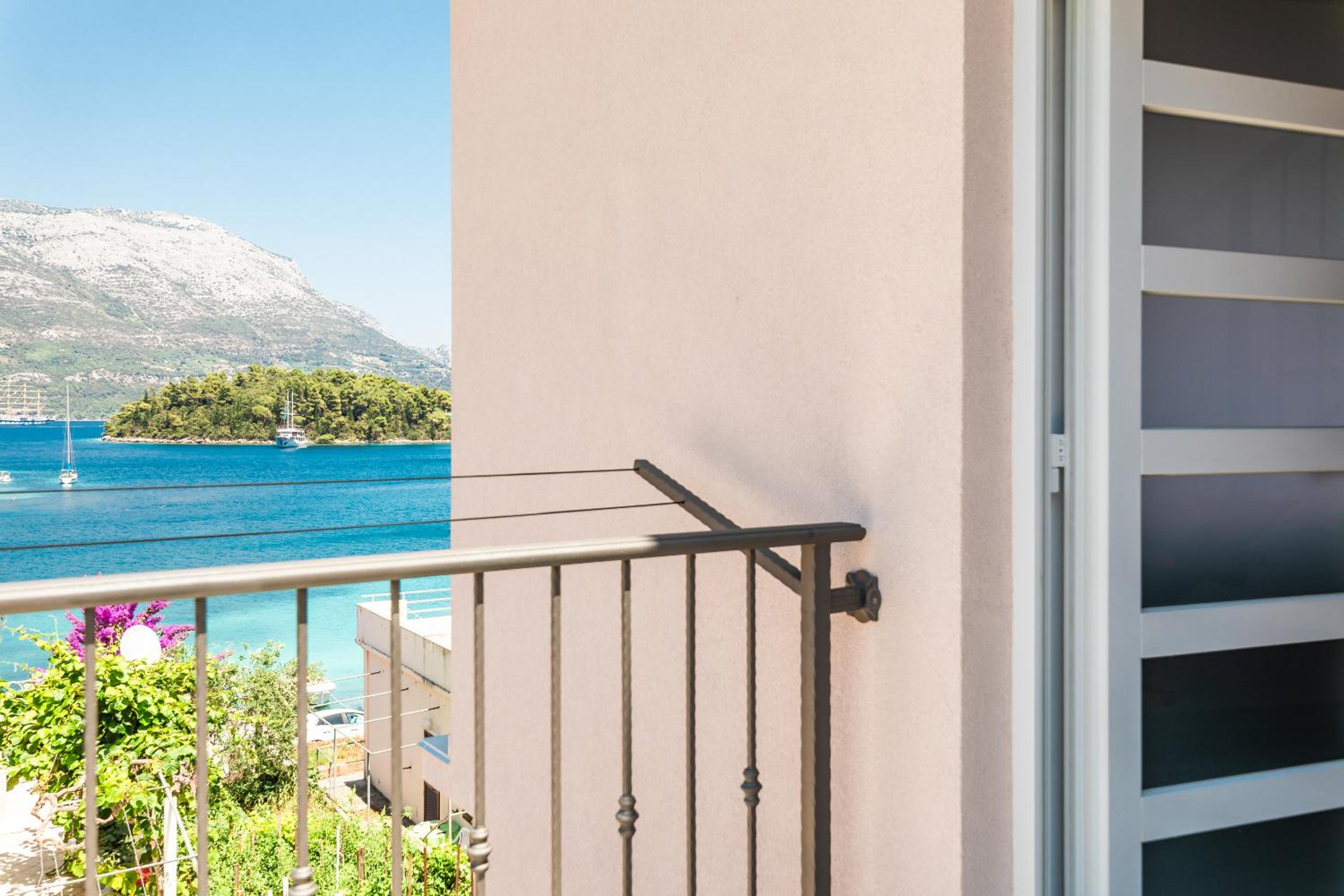 Blue sea apartment