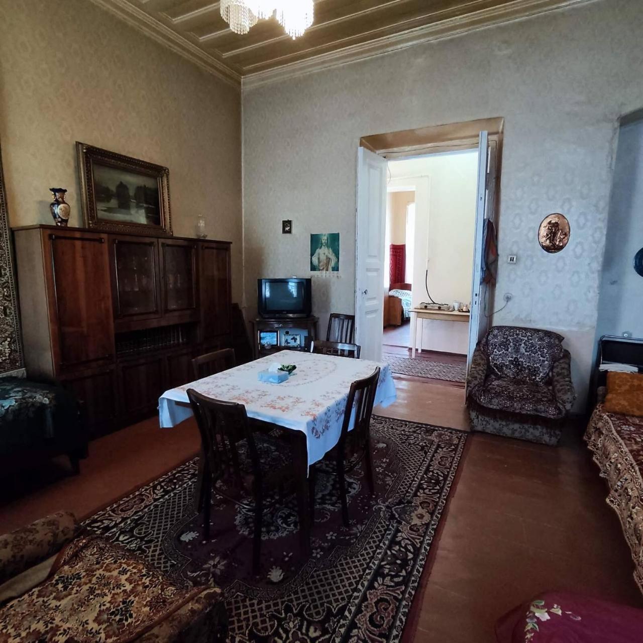 Renting a full apartment in the centre of Gyumri