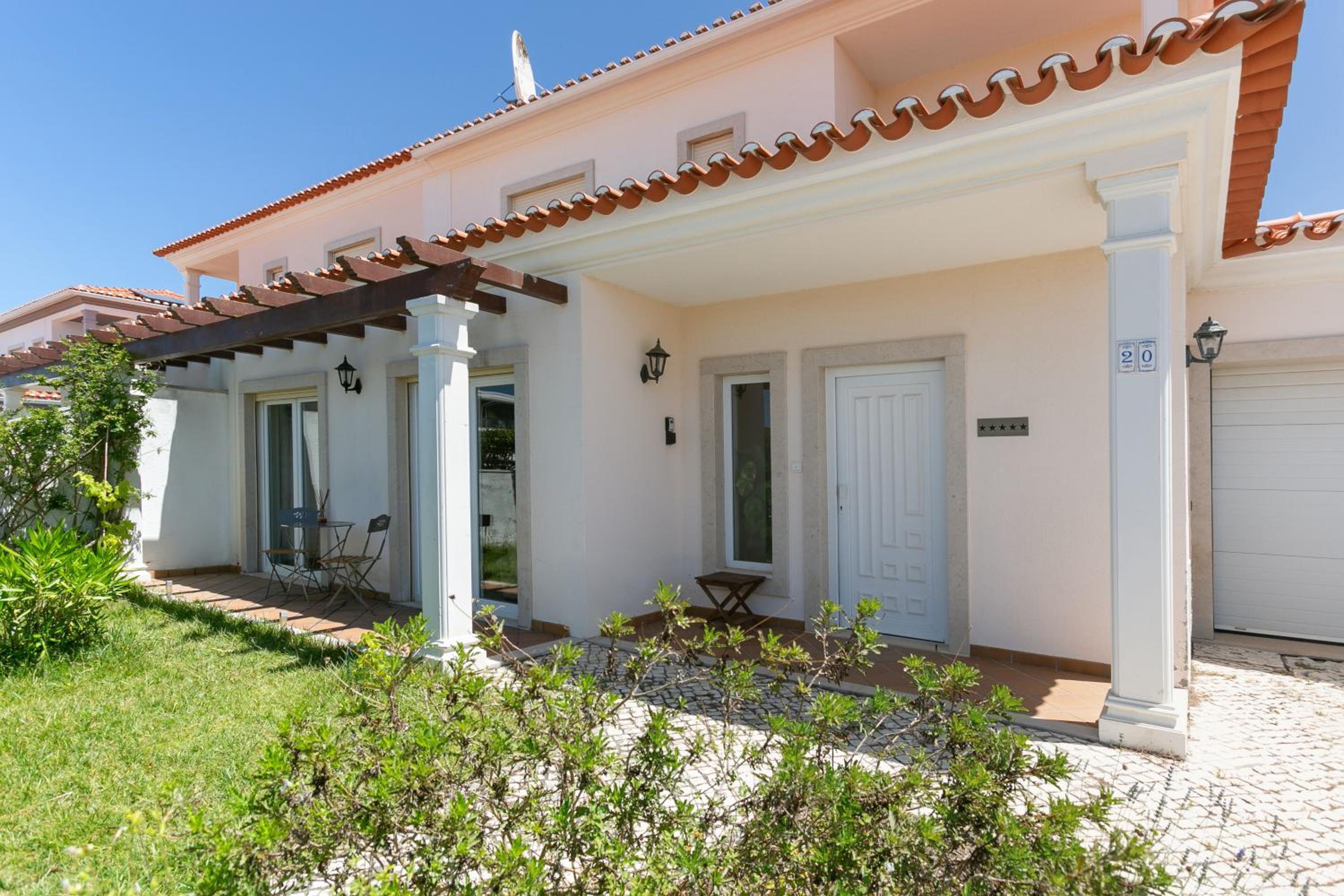 Hotel Óbidos Garden Villa - Image 1