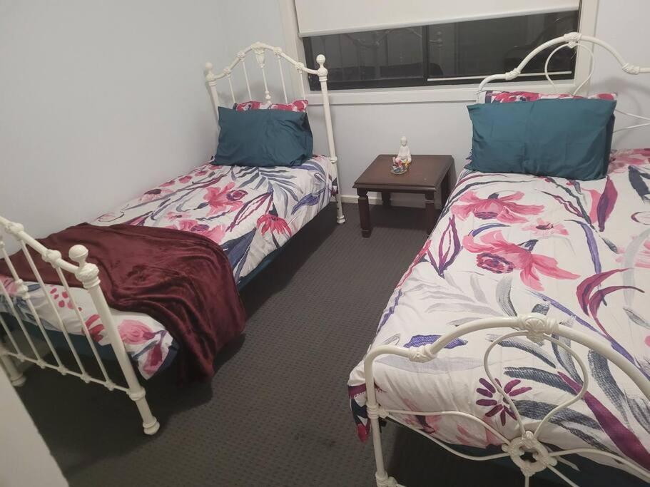 CHEERFUL 4 BEDROOMs PLACE NEAR THE BAYVIEW AND BEACH