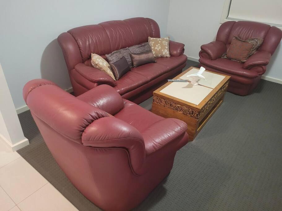 CHEERFUL 4 BEDROOMs PLACE NEAR THE BAYVIEW AND BEACH