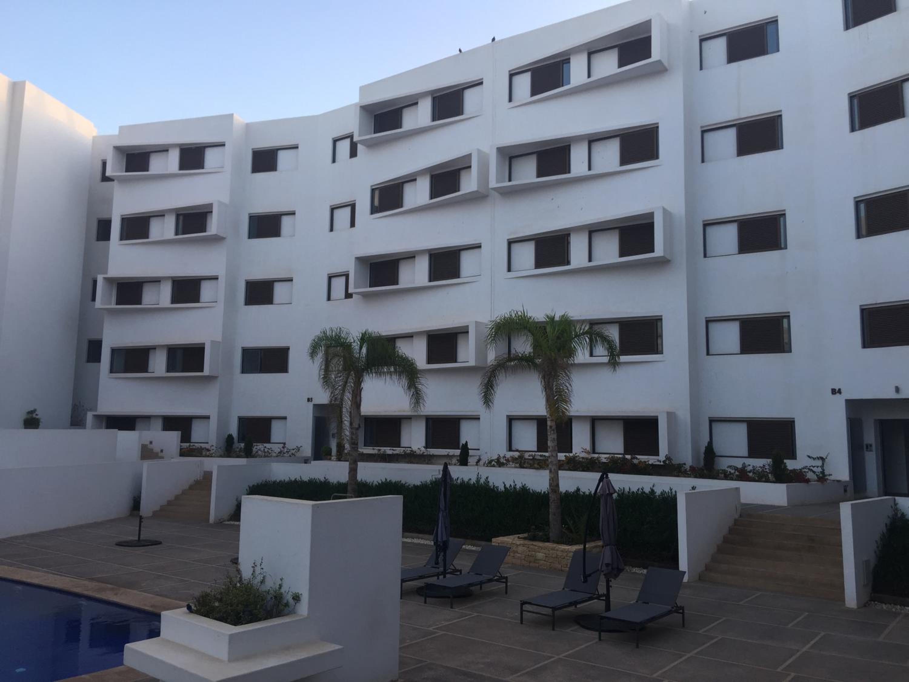 Luxury Apartment 100sqm near Beach with Pool Unlimited WiFi and Optical Fiber view 3