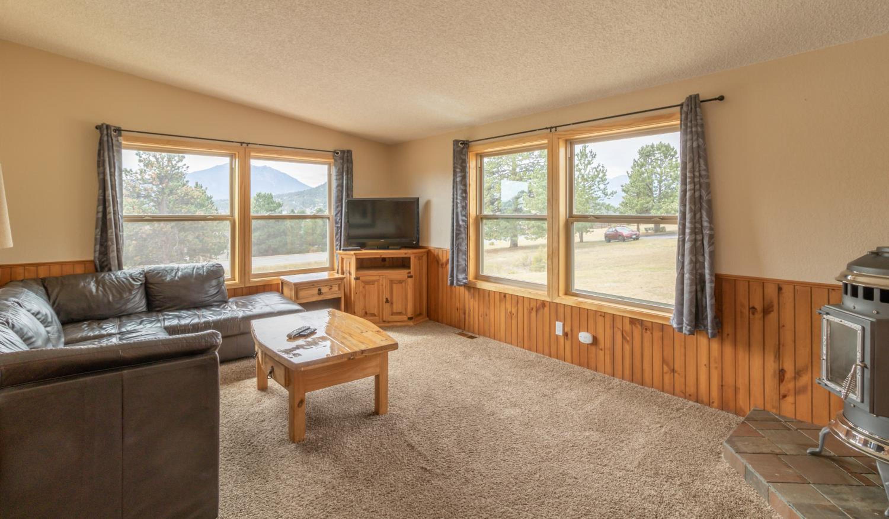 Discovery Lodge - Property Image 77