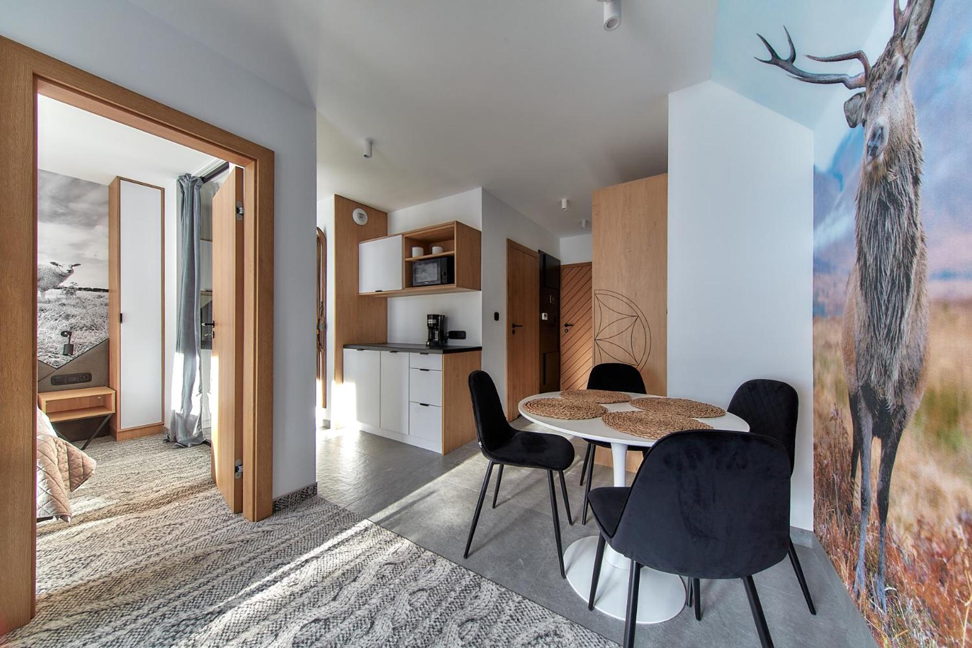 Tatra Square Apartments
