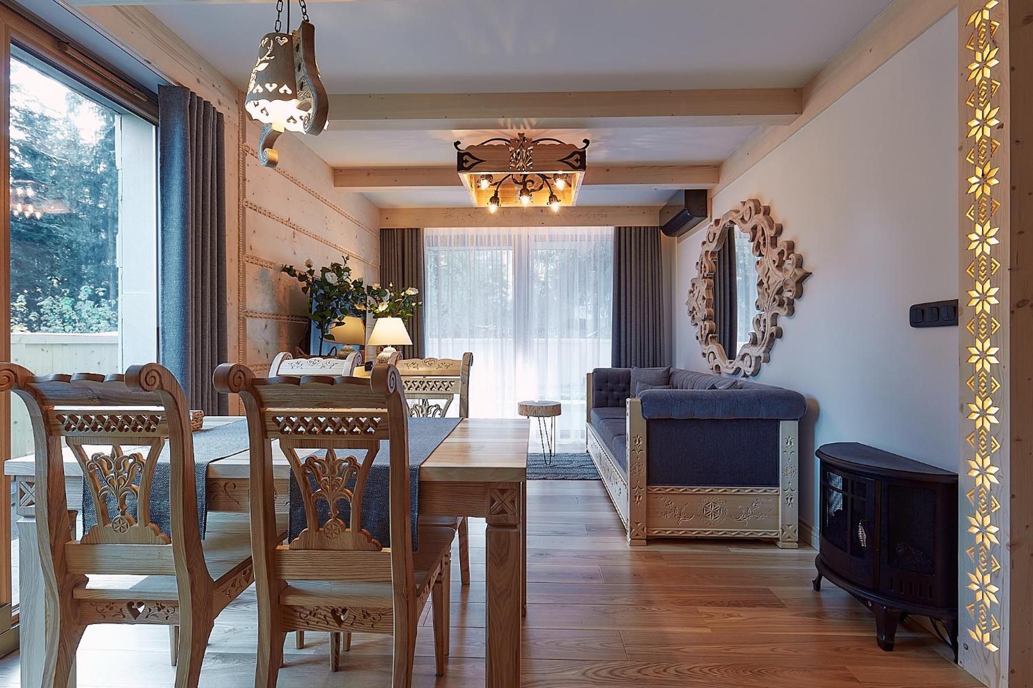 Tatra Square Apartments