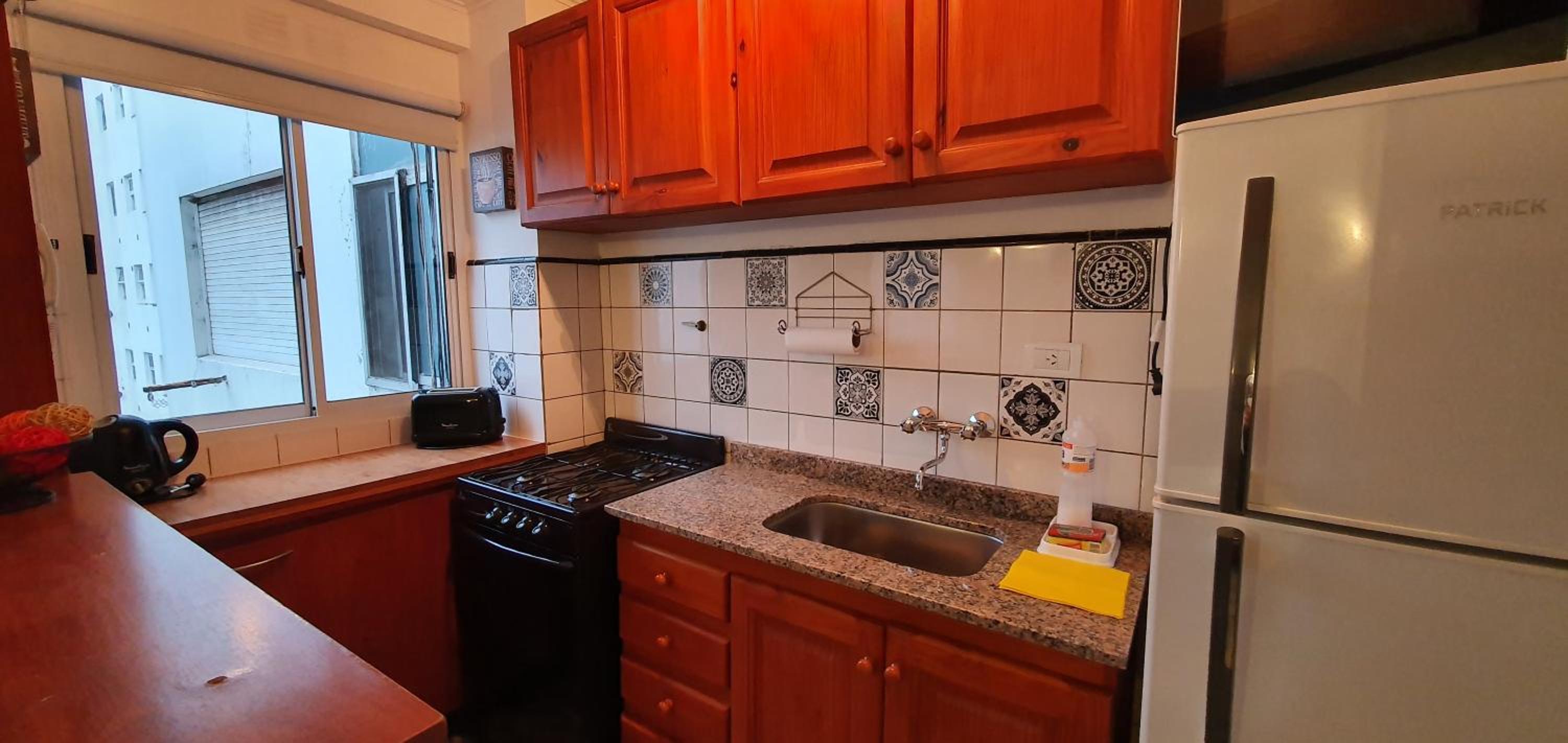 Depto de 2 ambientes zona Guemes