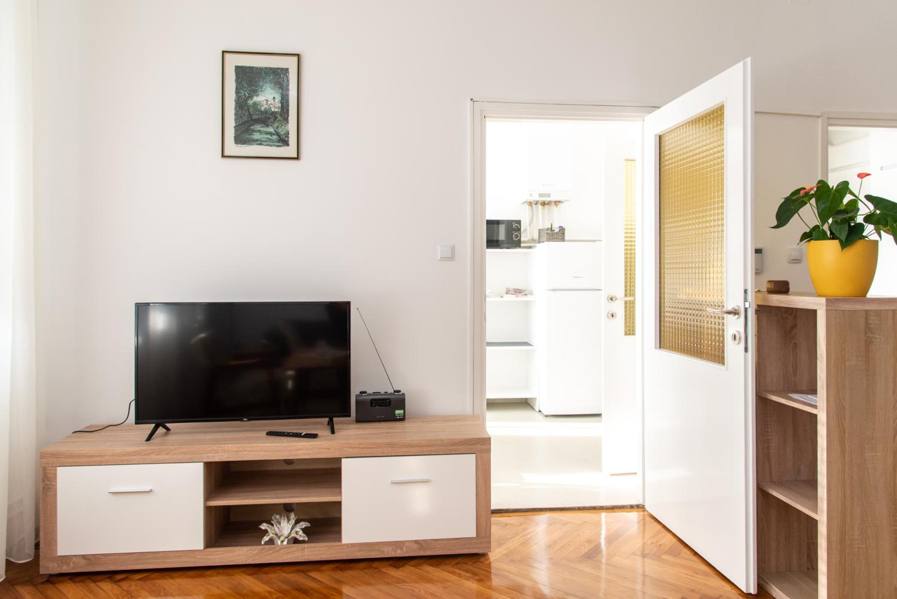 Studio apartman Marija view 2