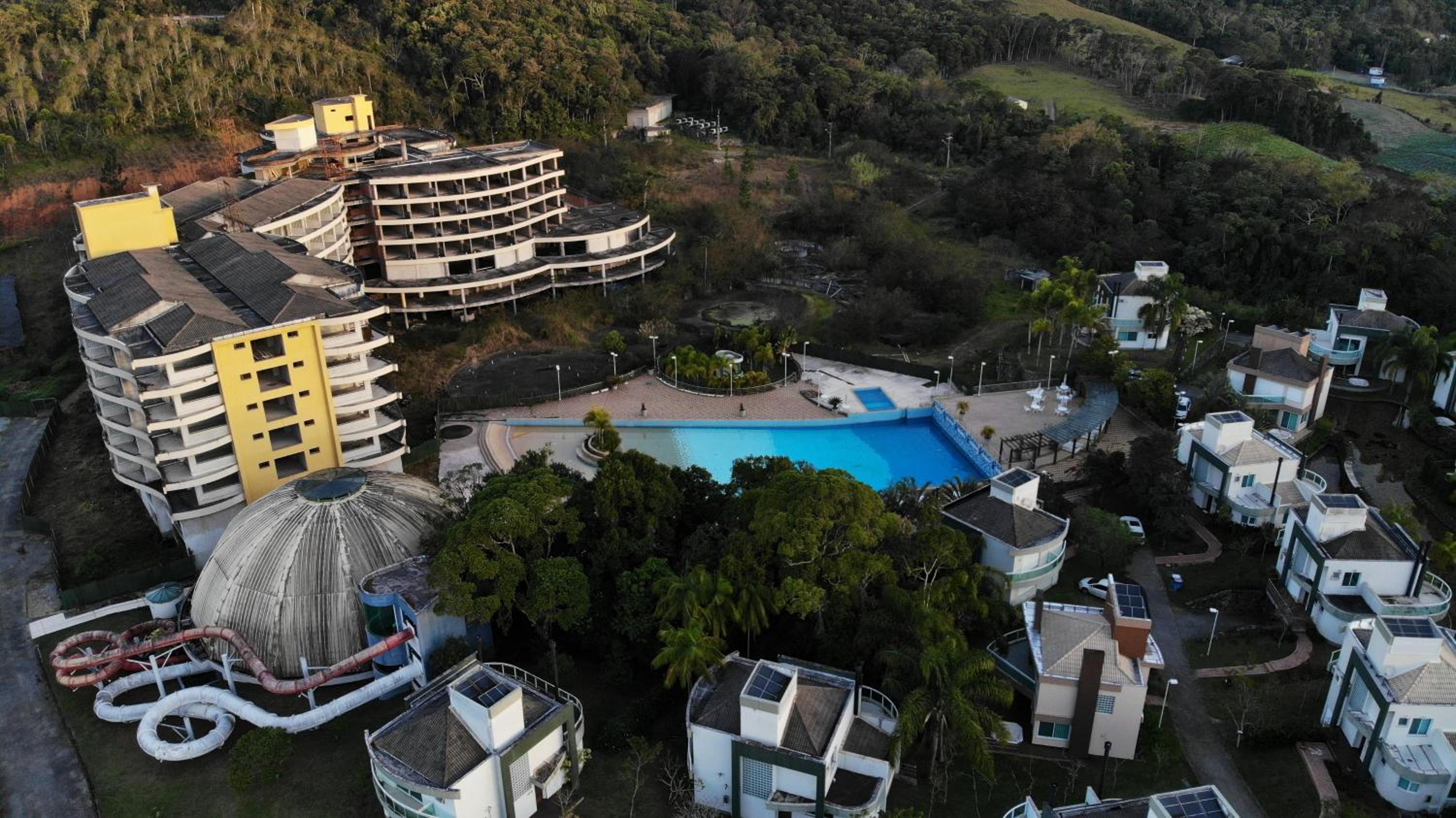 Casa de campo em resort com banheiras água termal