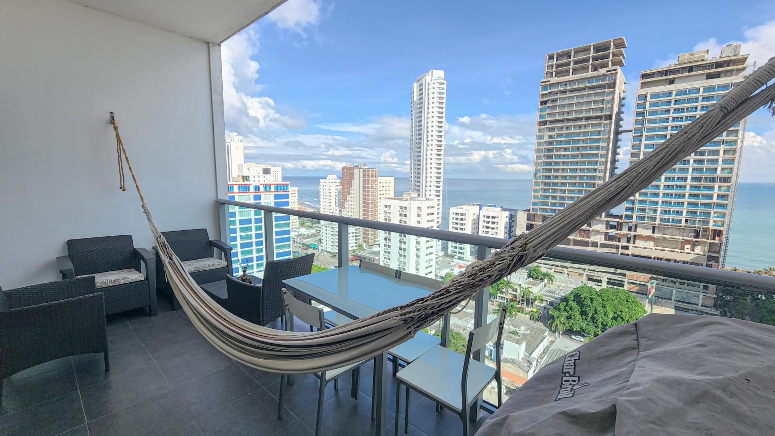 Apartamento Piso 18 Vista al Mar en Cartagena