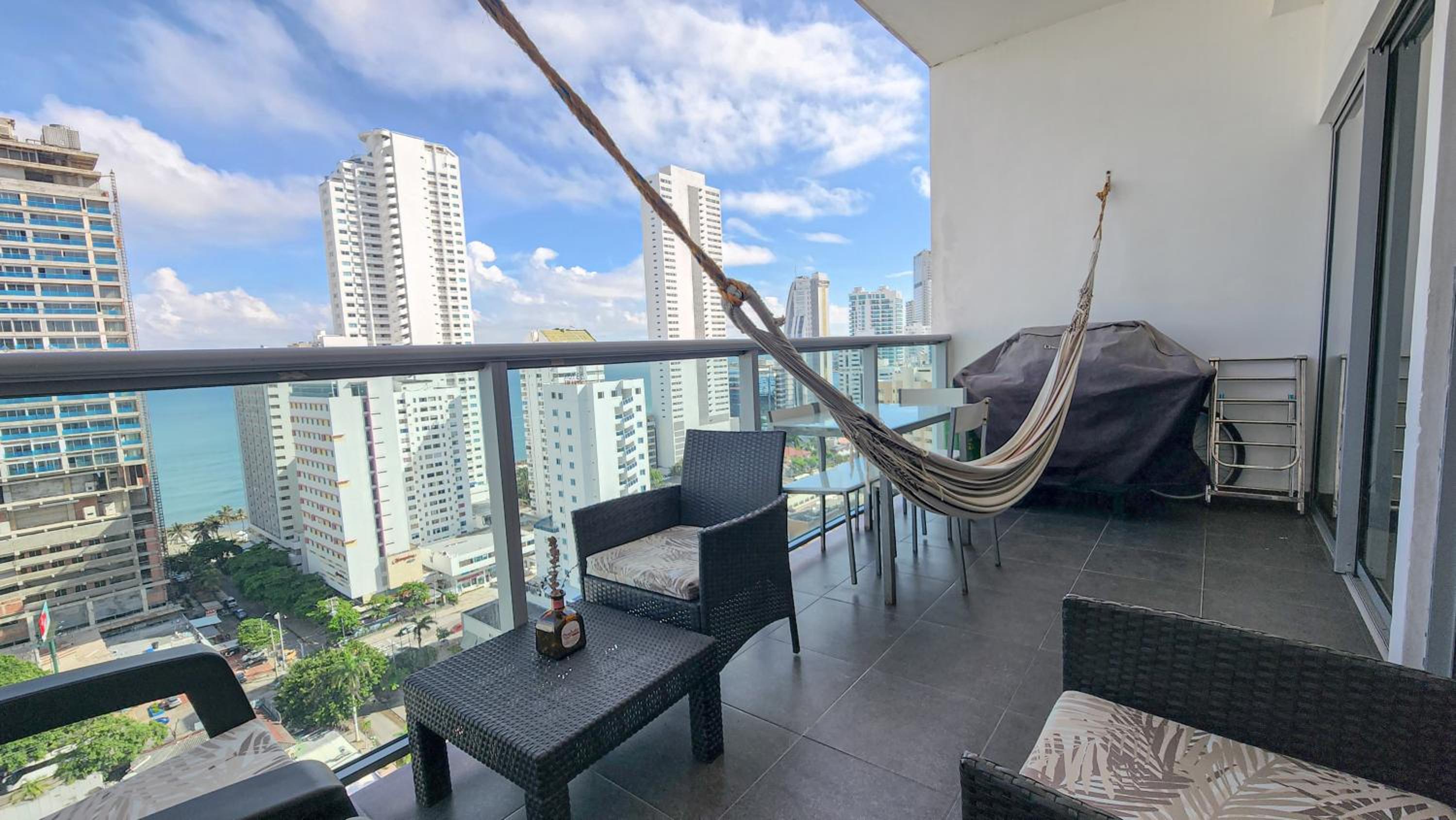 Apartamento Piso 18 Vista al Mar en Cartagena