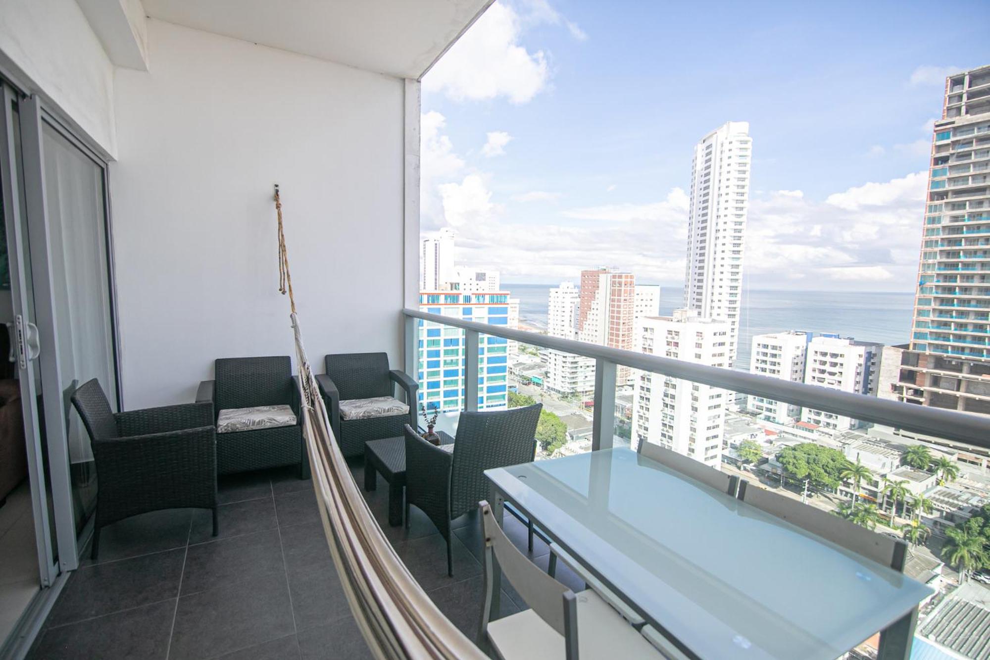 Apartamento Piso 18 Vista al Mar en Cartagena