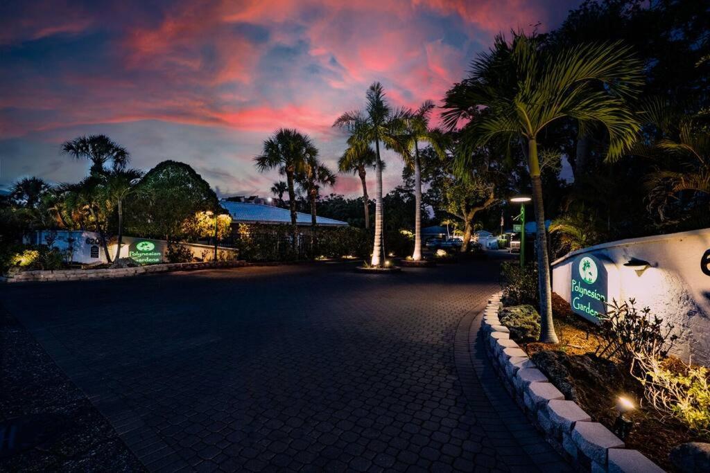 Siesta Villa Coralline - Charming Beach Villa on Siesta Key view 3