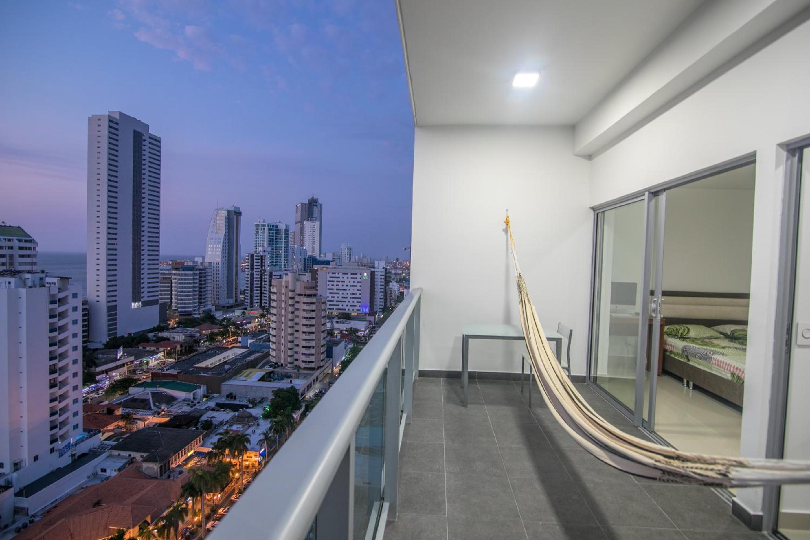 Apartamento Piso 18 Vista al Mar en Cartagena
