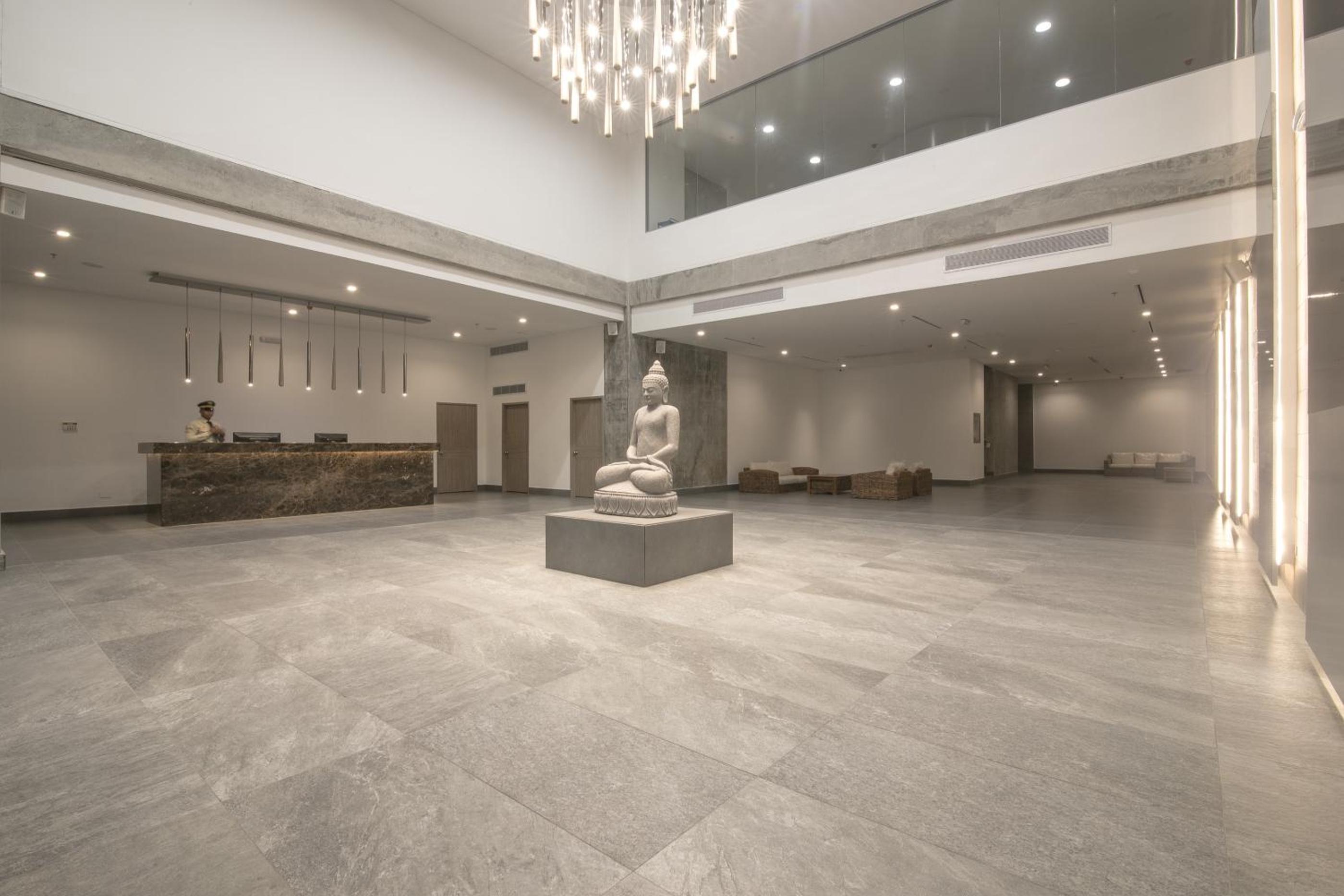 Hotel Apartamento Piso 18 Vista al Mar en Cartagena - Image 1