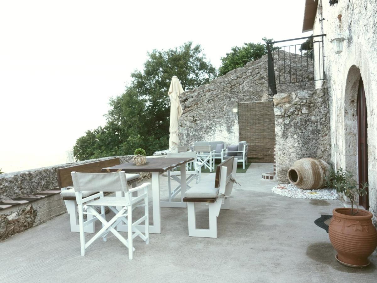 Photo 40