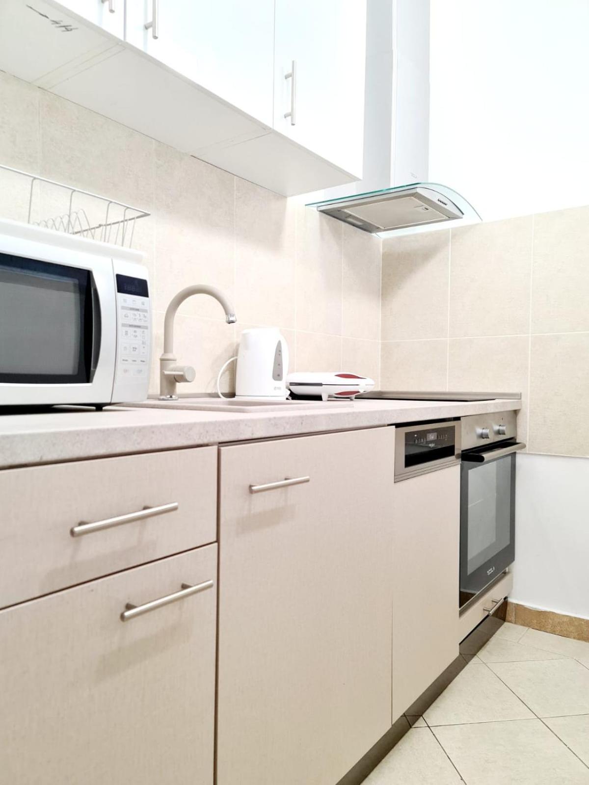 Becici Studio Apartment