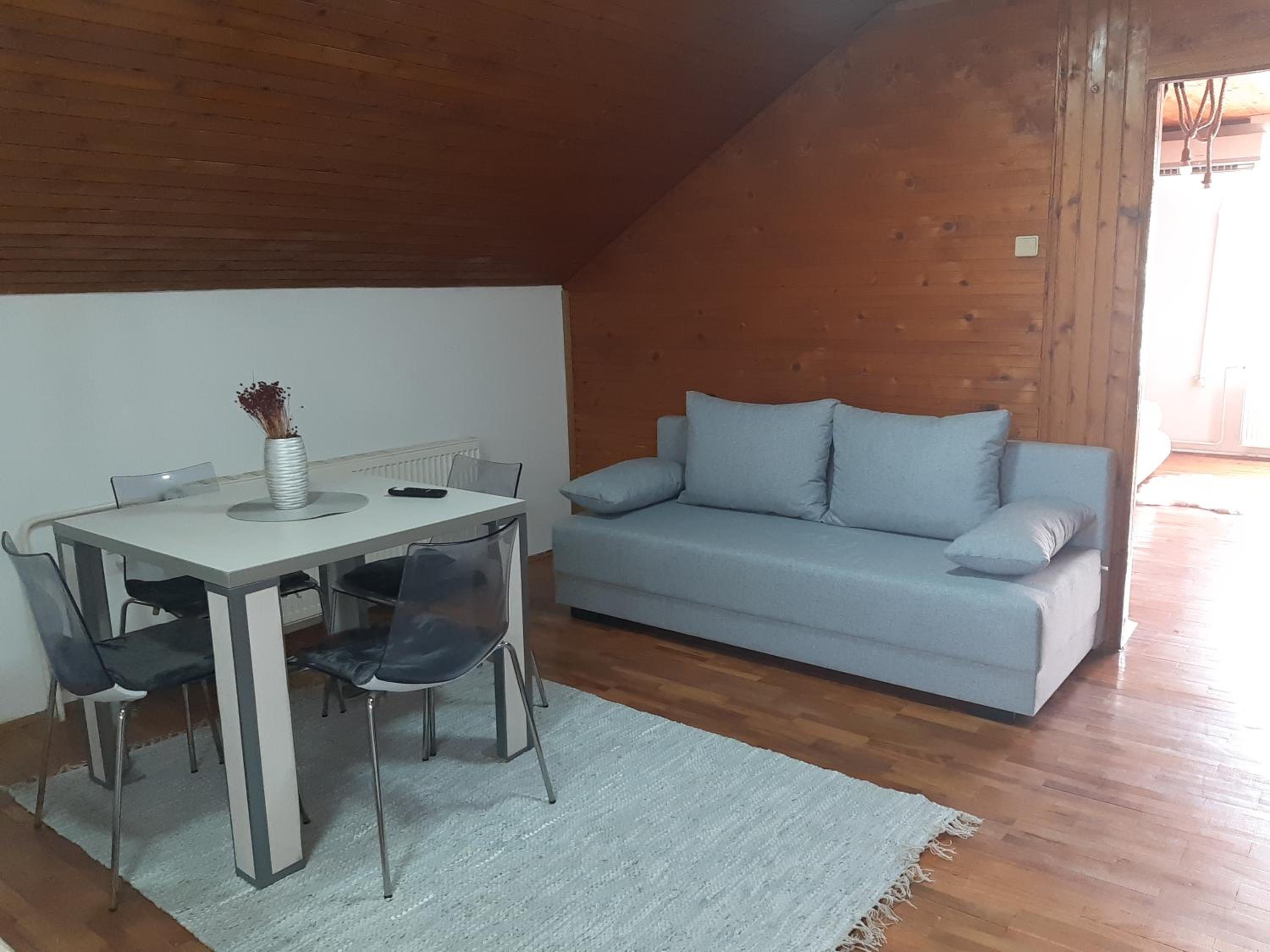 Apartman Ljiljan view 4
