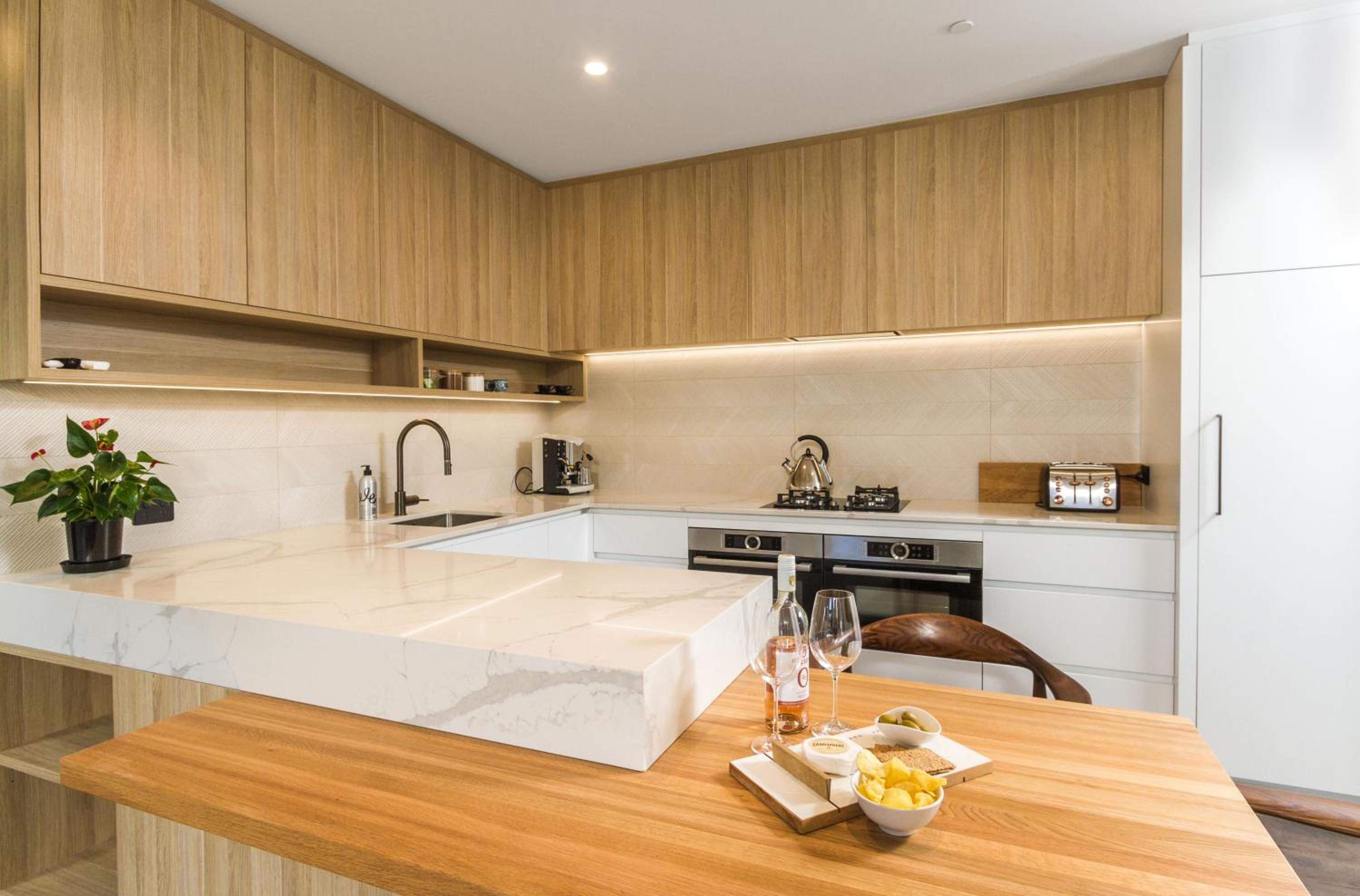 Malthouse Lane Apartment view 5