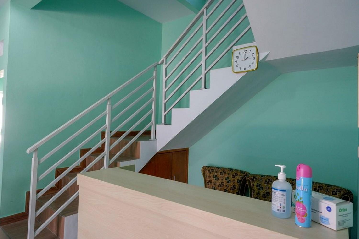 Griya Zukarnaen Syariah Mitra RedDoorz - Property Image 1