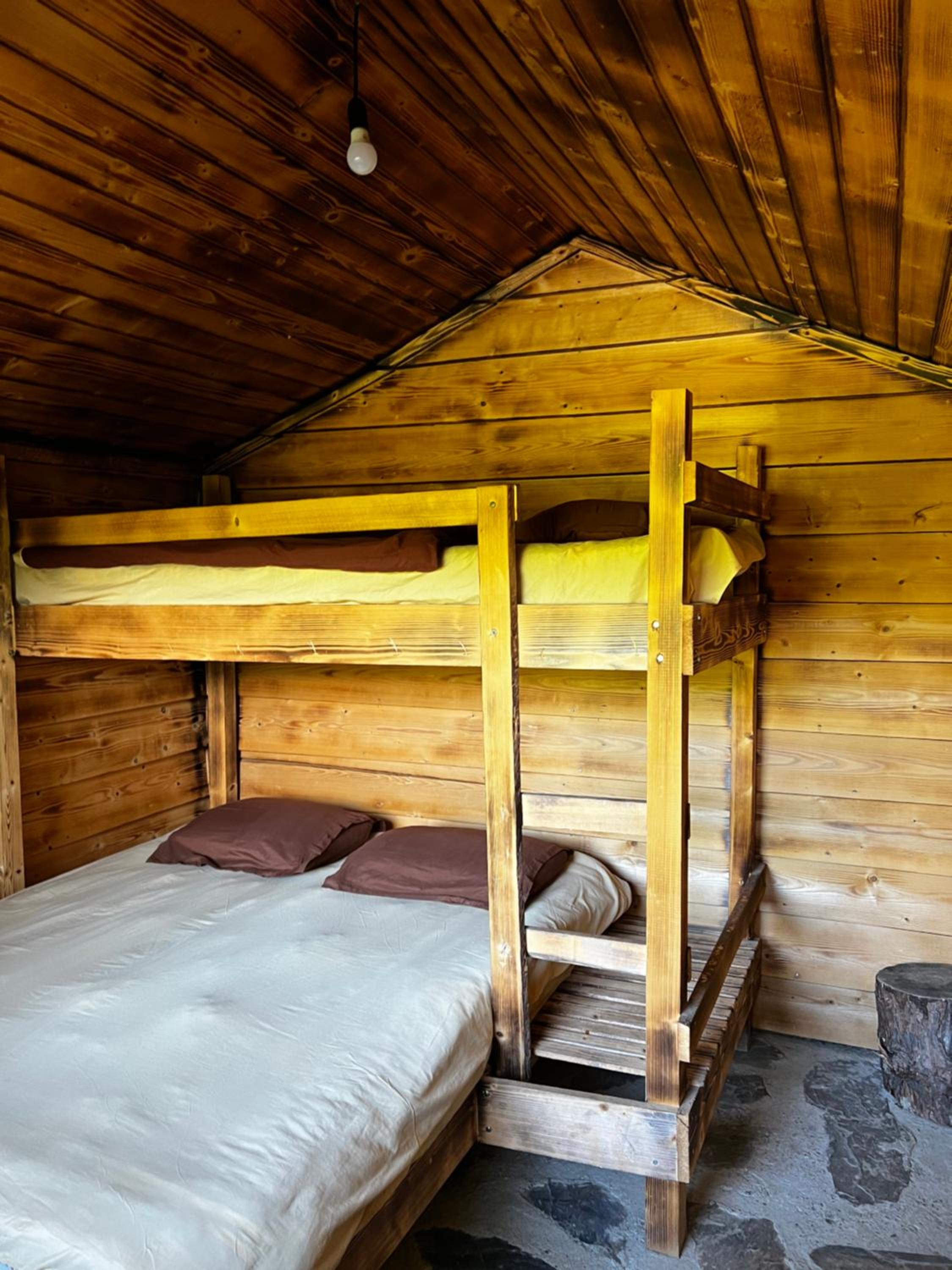 Heshkili huts and cabins Svaneti
