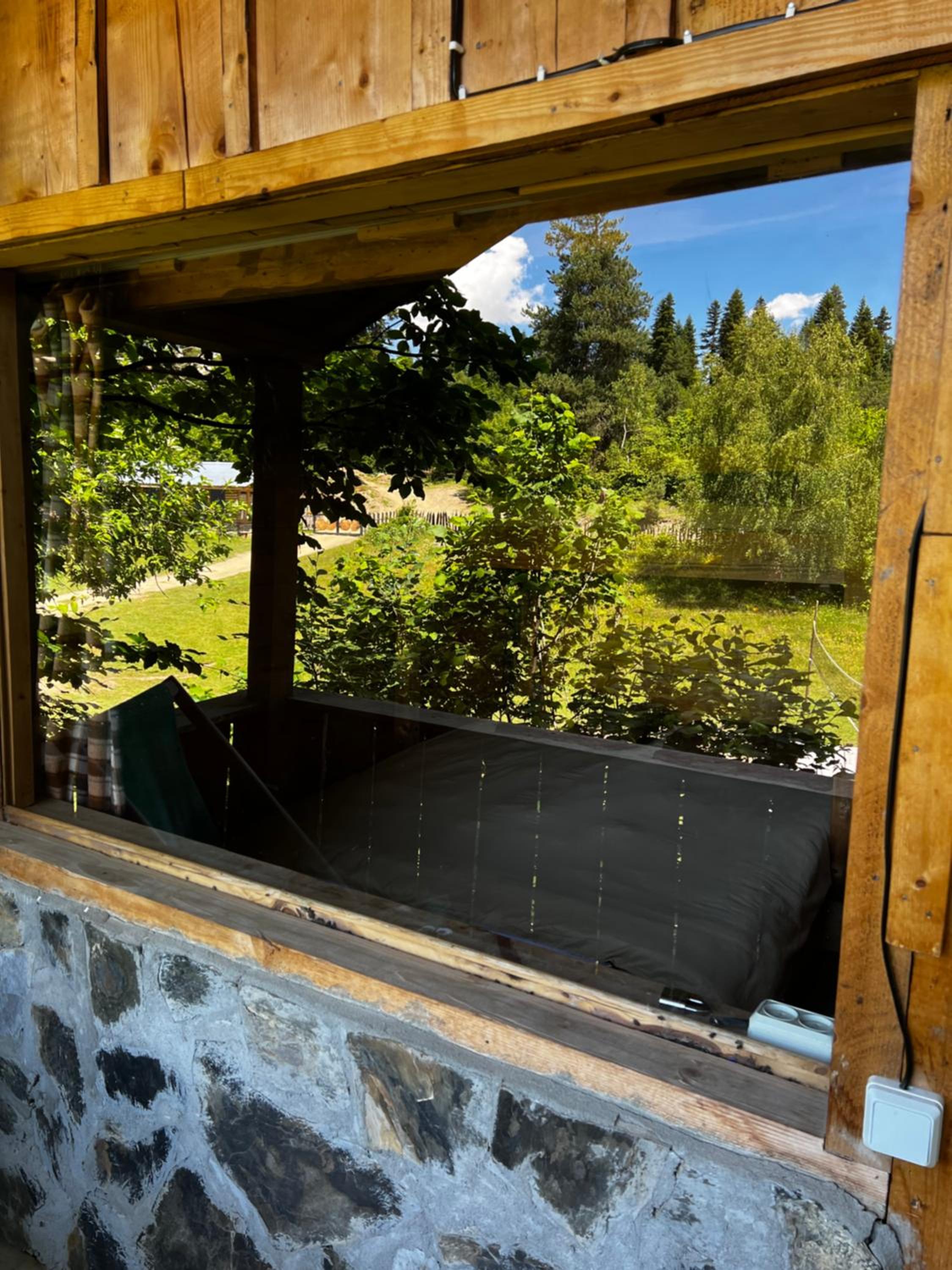 Heshkili huts and cabins Svaneti