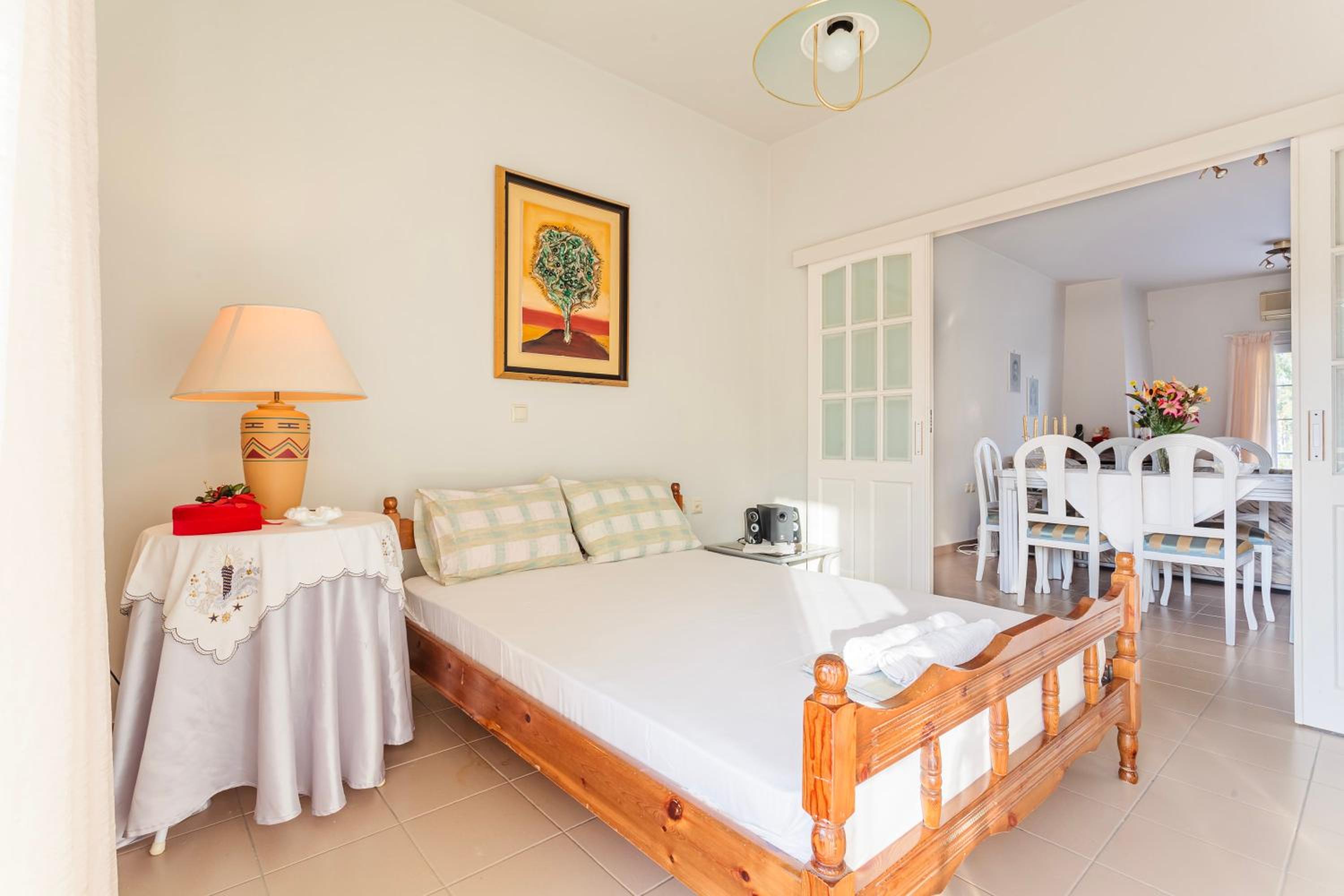 Casa Nebari Seaside Retreats - Fully Equipped, Ideal Spot photo 2