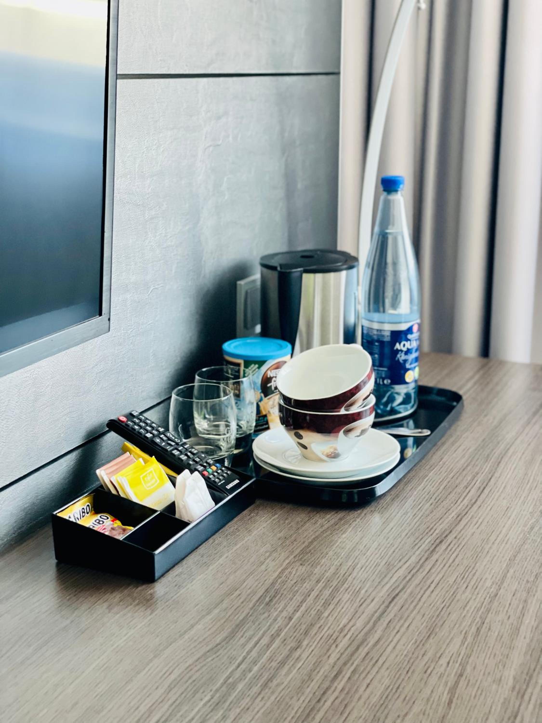 4* Boutique Zimmer am Düsseldorf Hafen + ÖPNV & TG