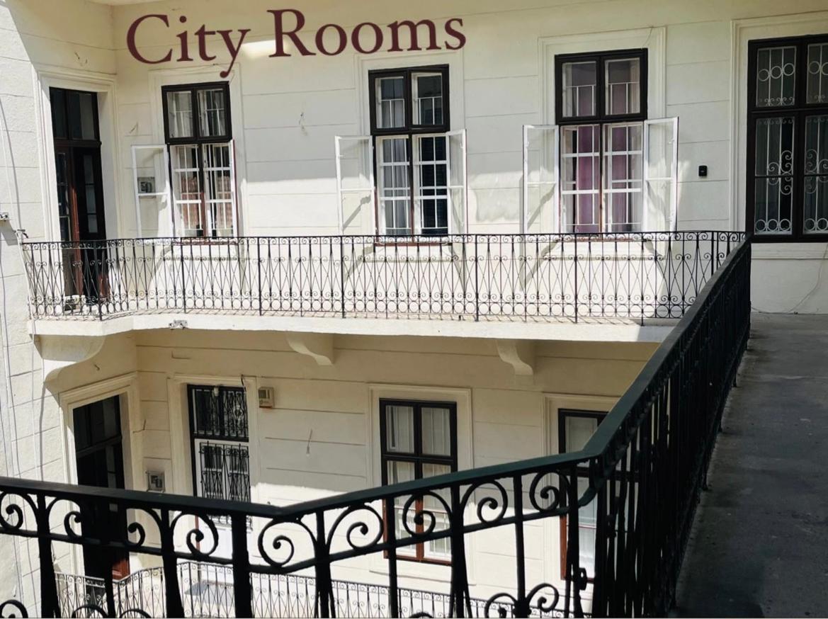 City Rooms