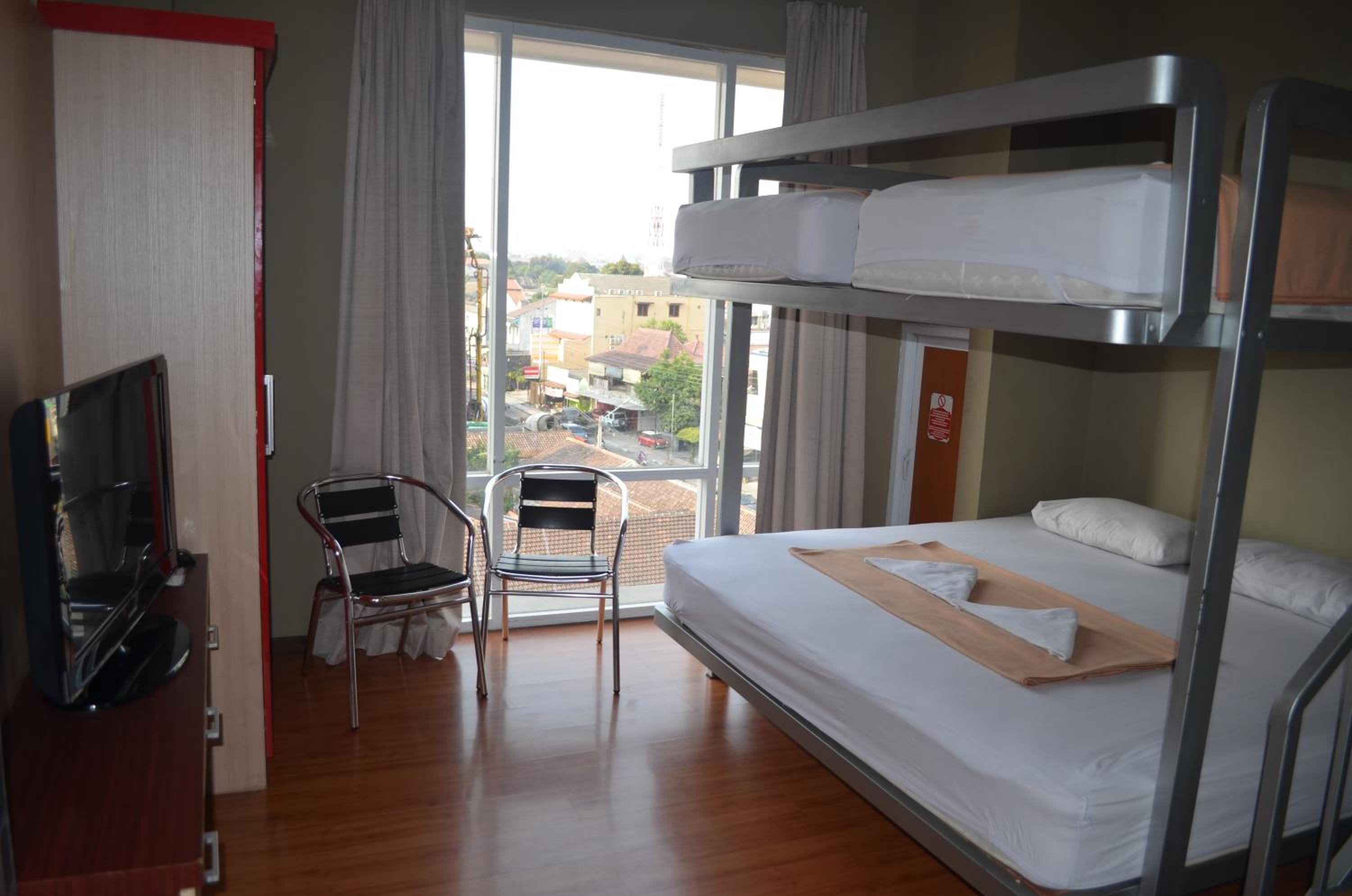 EDU Hostel