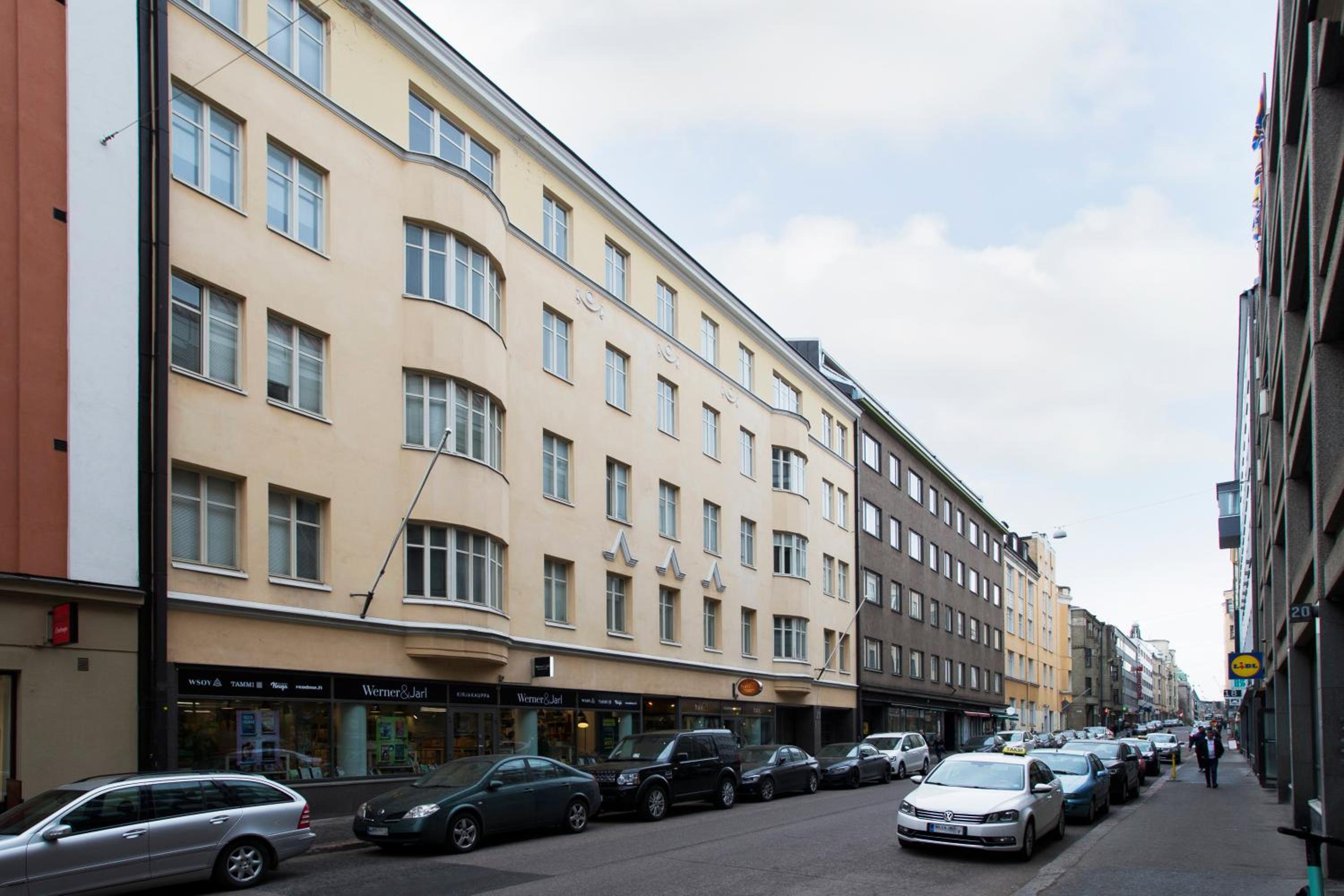Photo 19