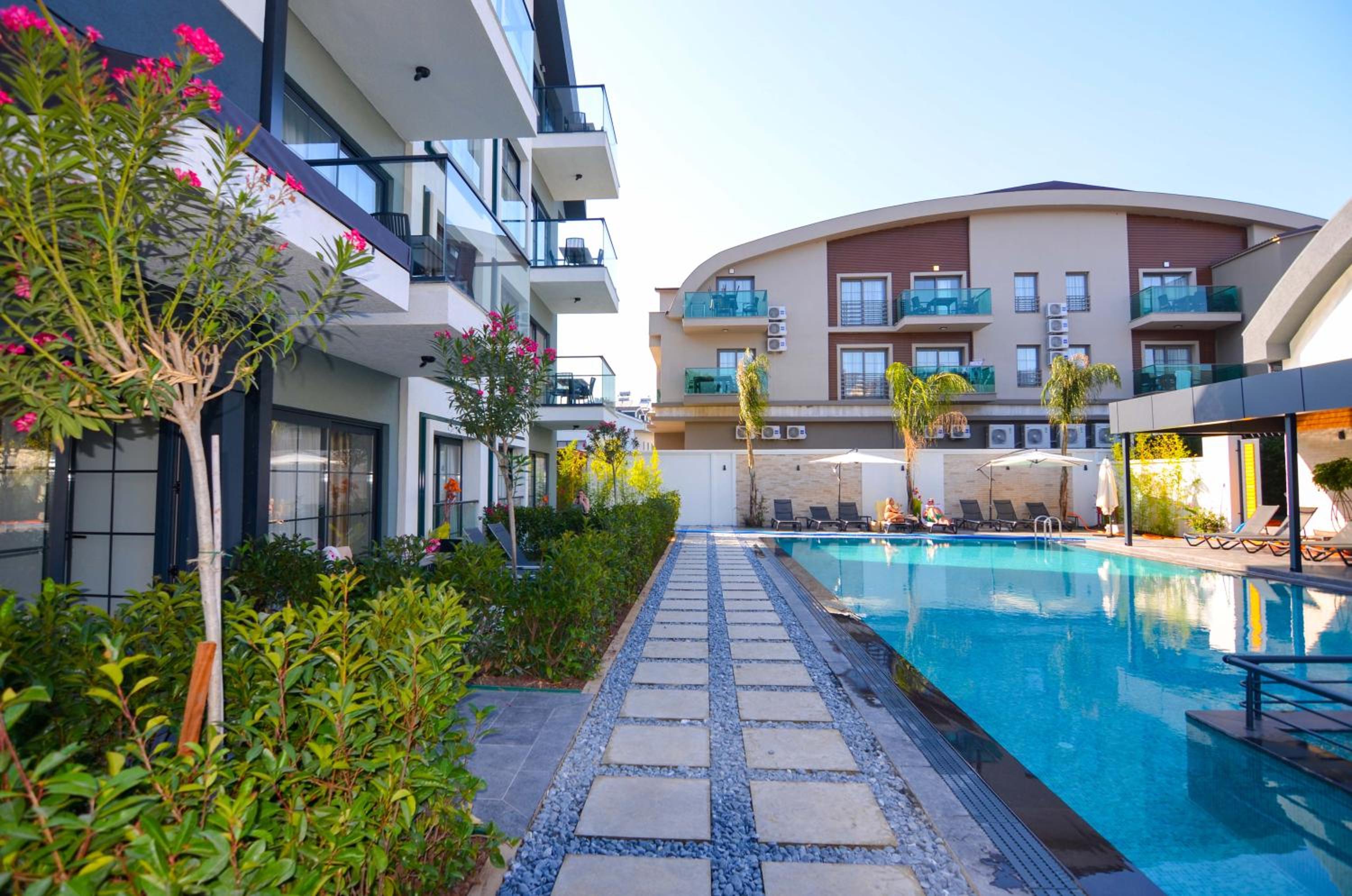 Juglans Suites - Image 69