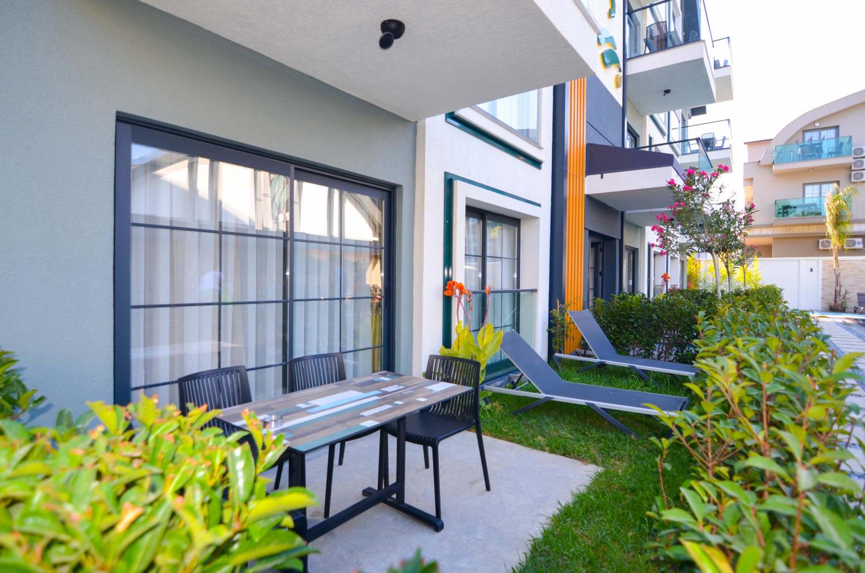 Juglans Suites - Image 41