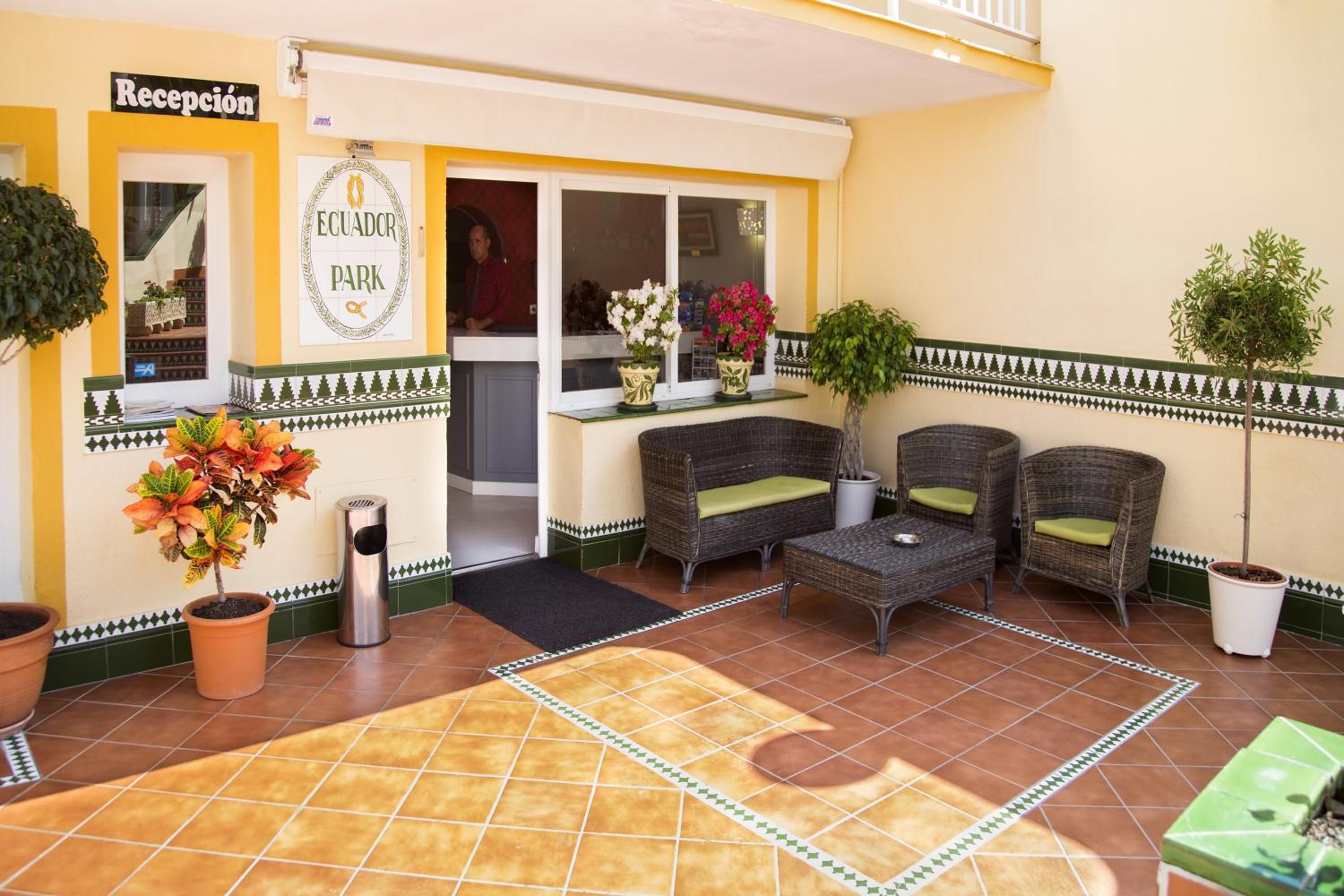 Apartamentos Ecuador Park
