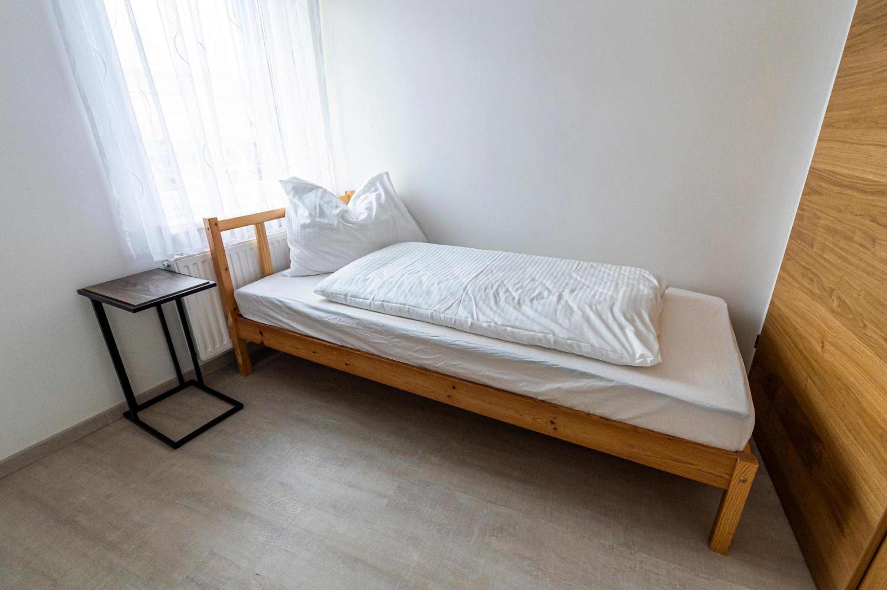 Zeltweg-Rooms