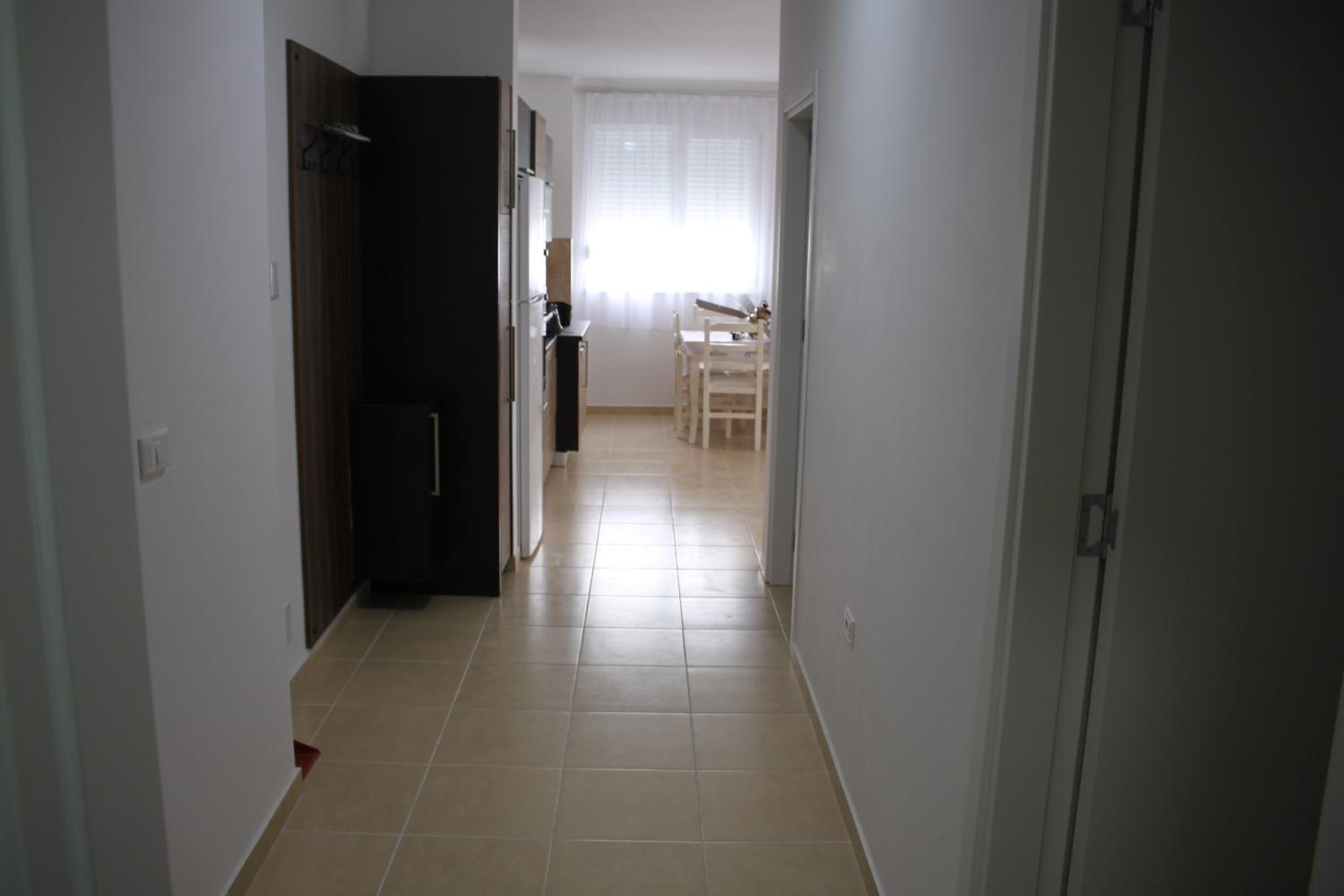 Everest Apartments Shengjin