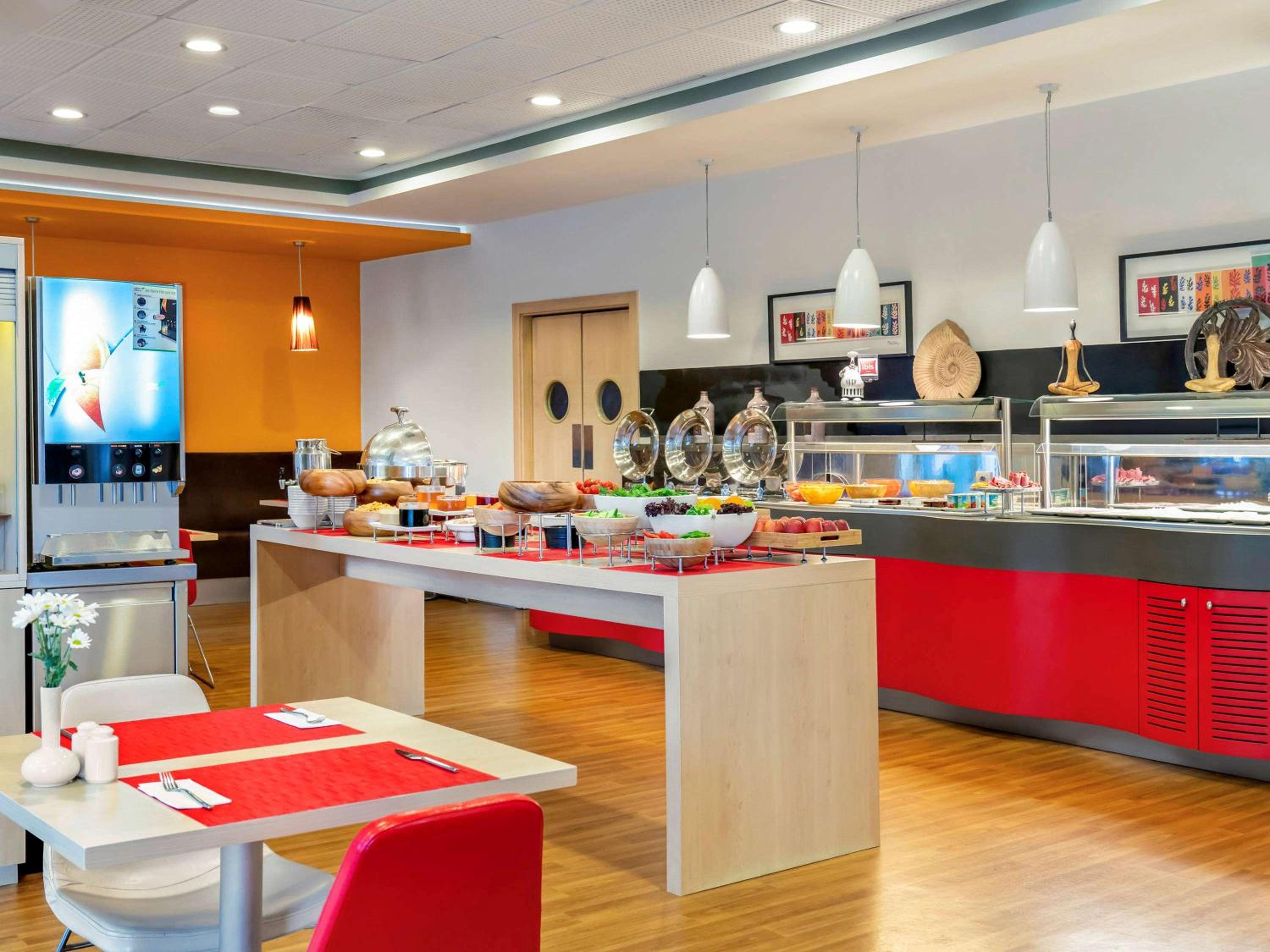 Ibis İzmir Alsancak - Image 13