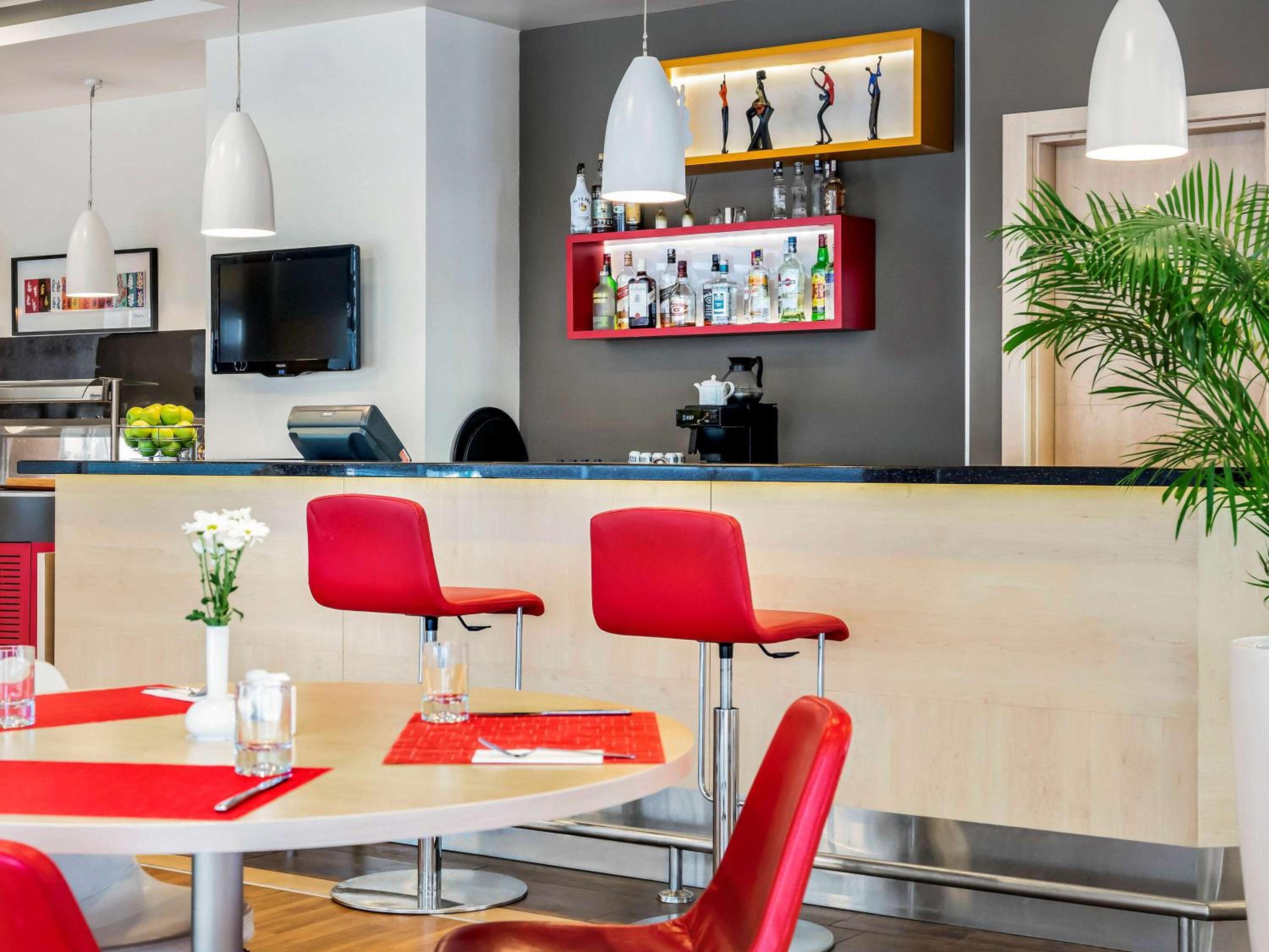 Ibis İzmir Alsancak - Image 19