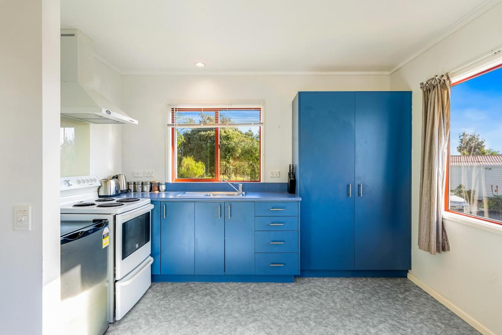 Cottage on Rutherford - Waikanae Holiday Home view 5