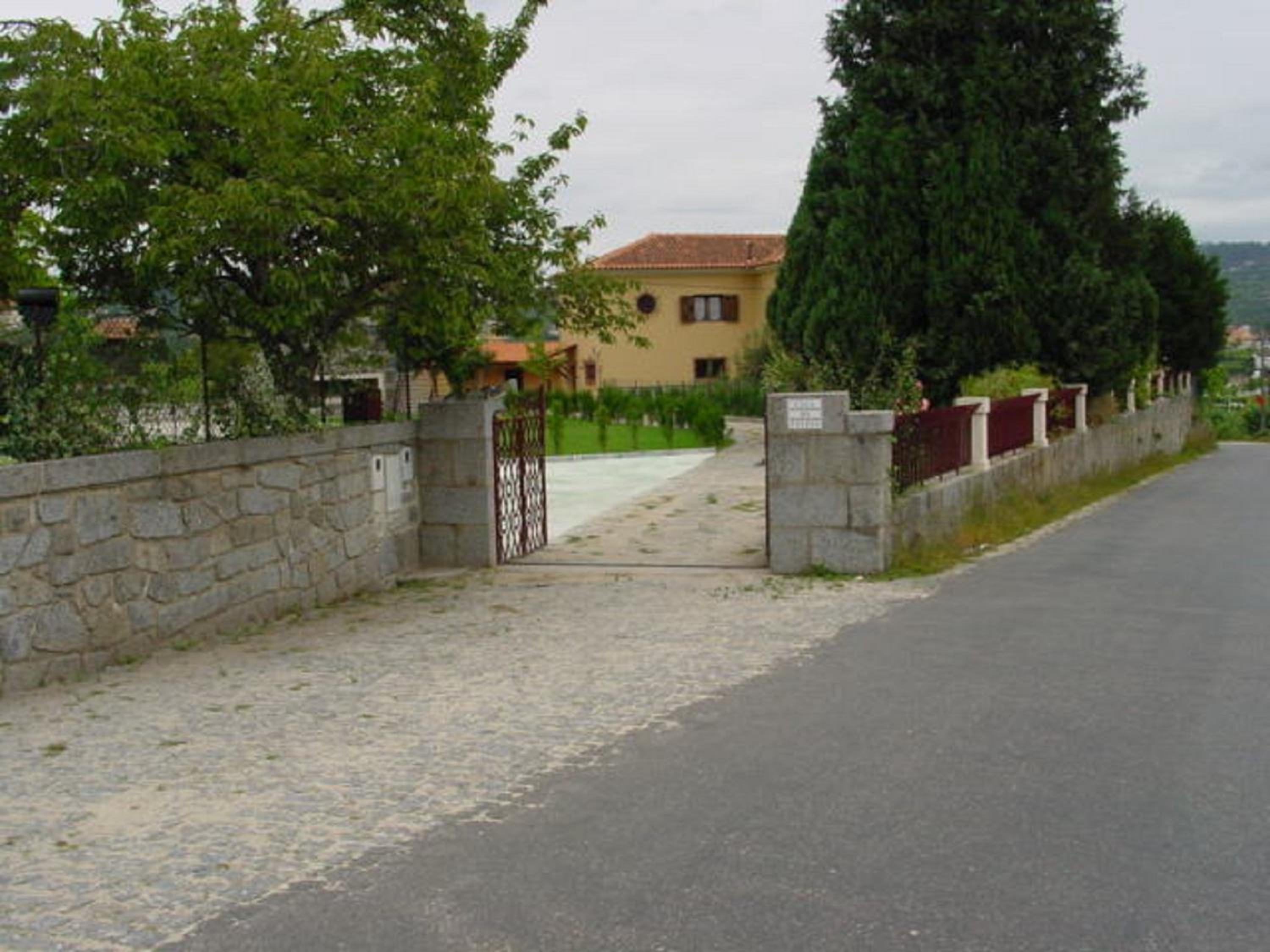 Photo 36