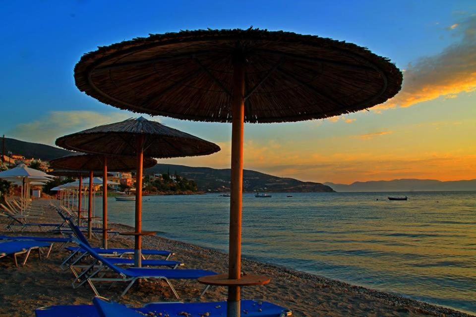 Sunset Hotel en Xiropigado