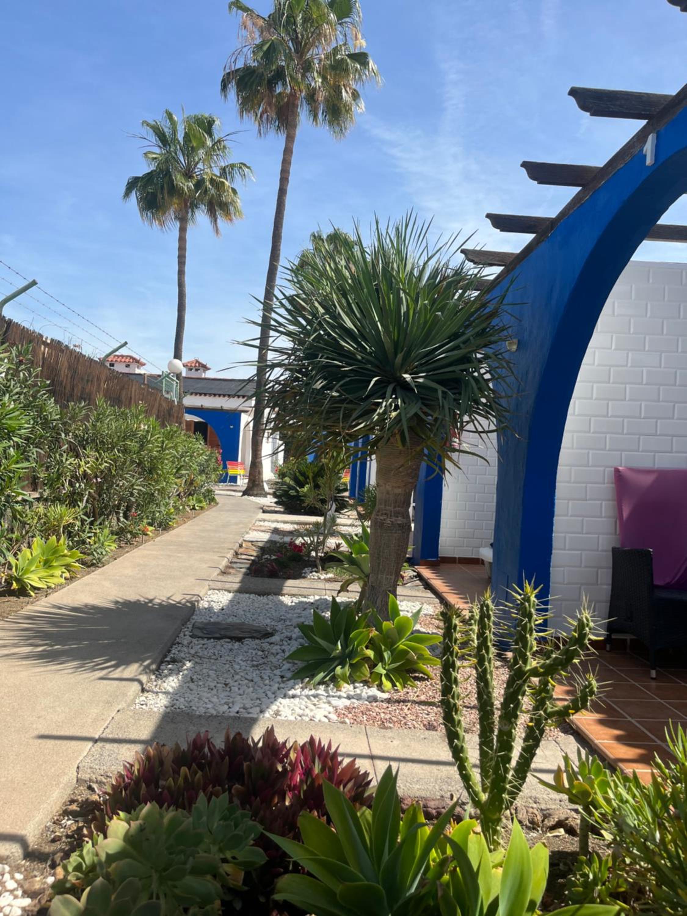 Rainbow Golf Bungalows, Gay Men-only Resort
