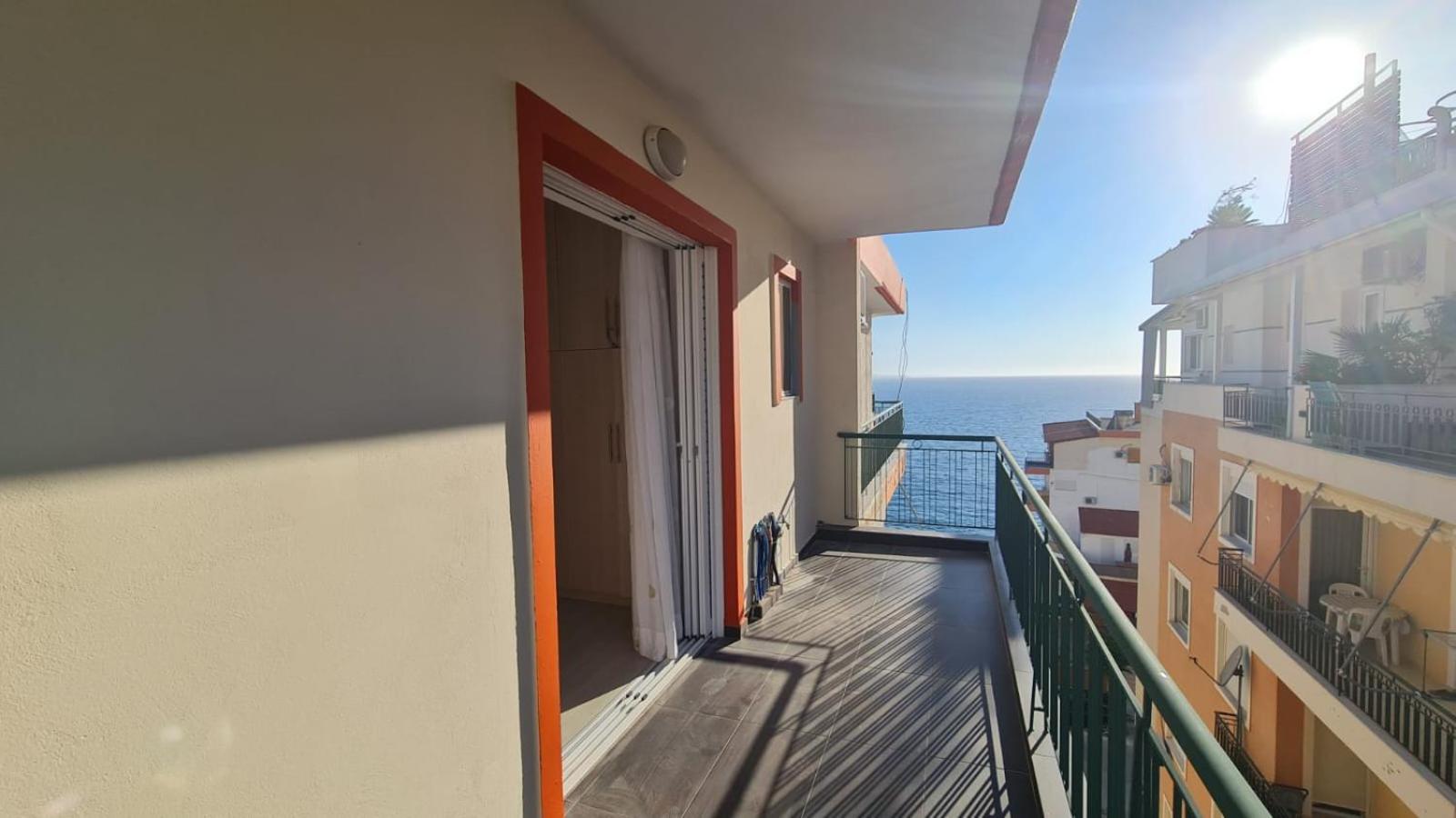 Orange sea view Penthouse