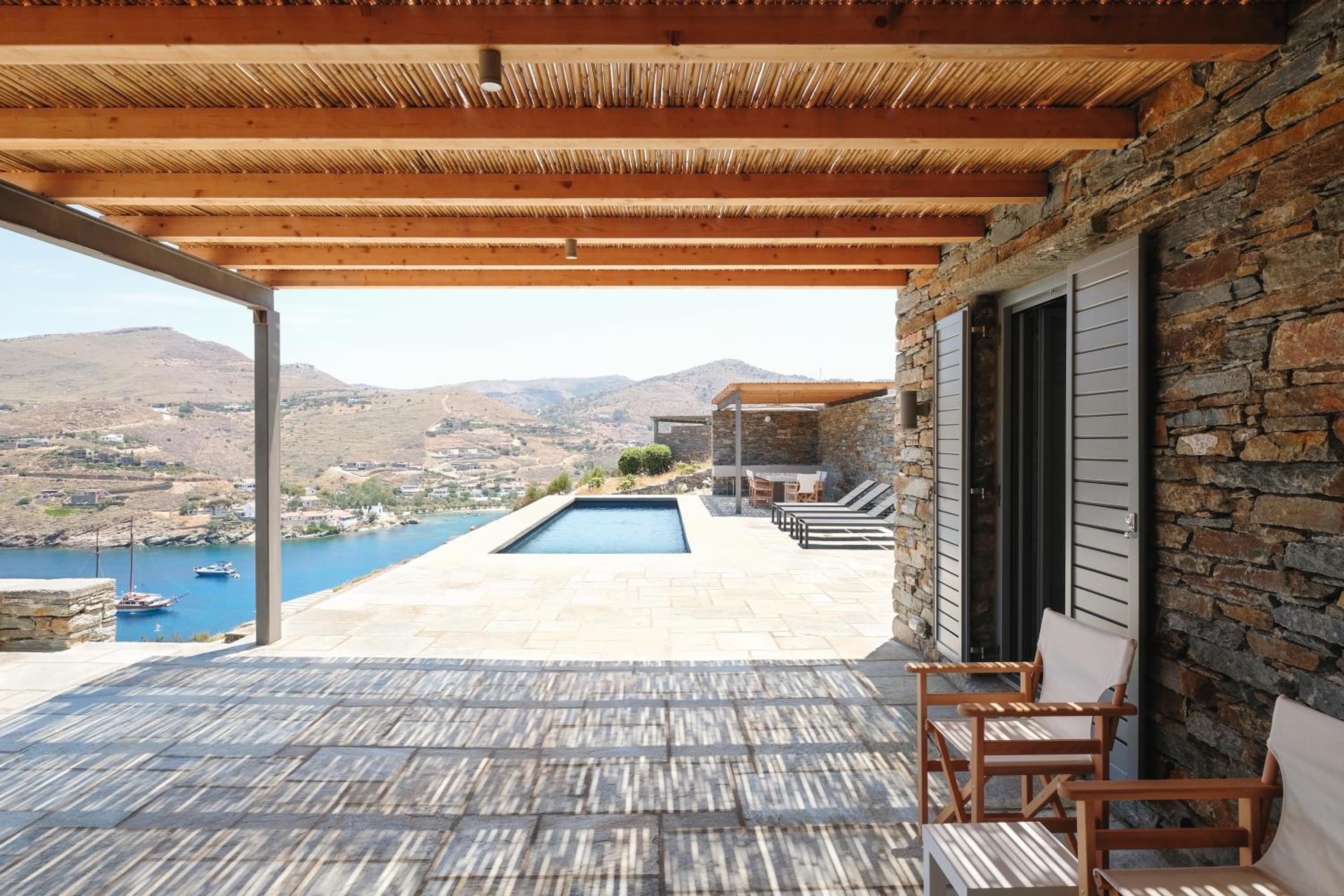 Kymo Kea en Otzias — recepcion & lobby