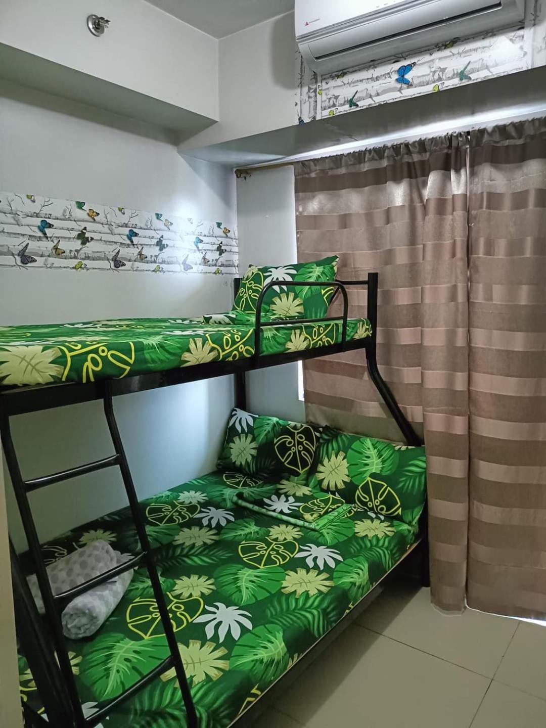 Blue's Residences view 4
