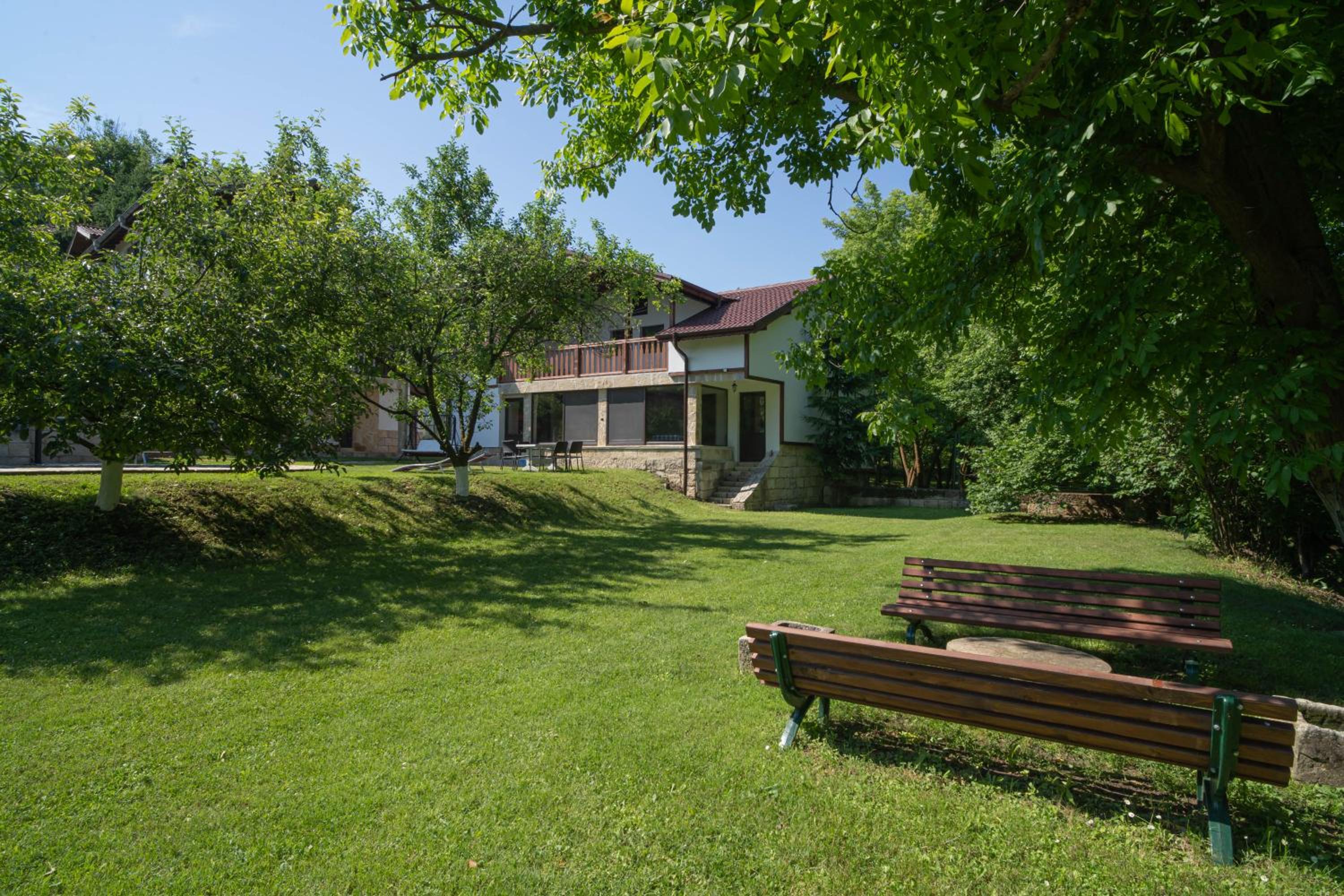 Neda's House