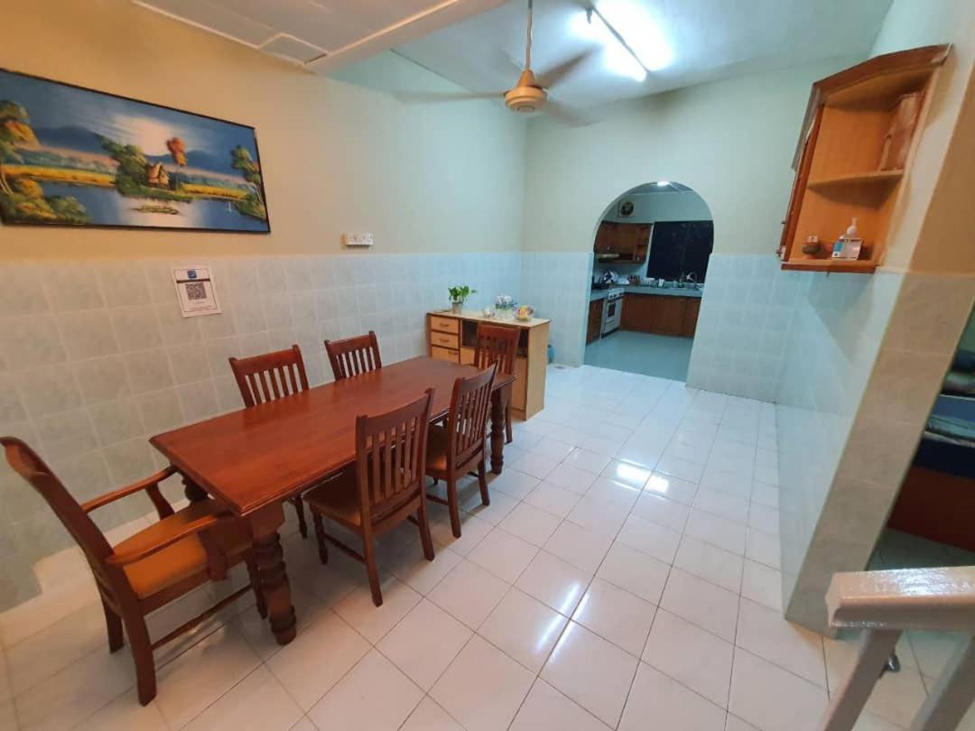 To' Teh Homestay photo 8
