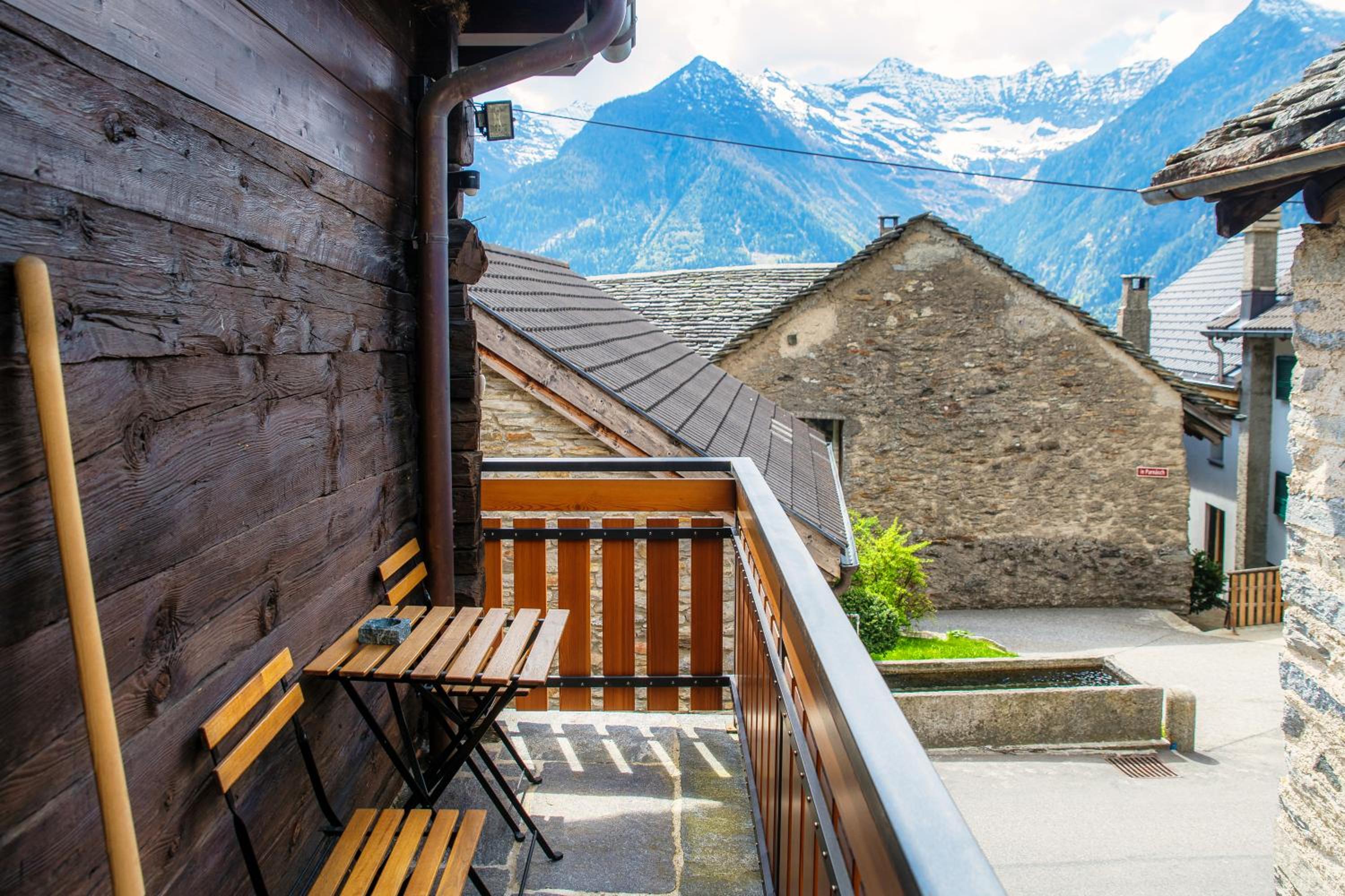 Baita dal Gat by Quokka 360 - modern wooden chalet in Faido